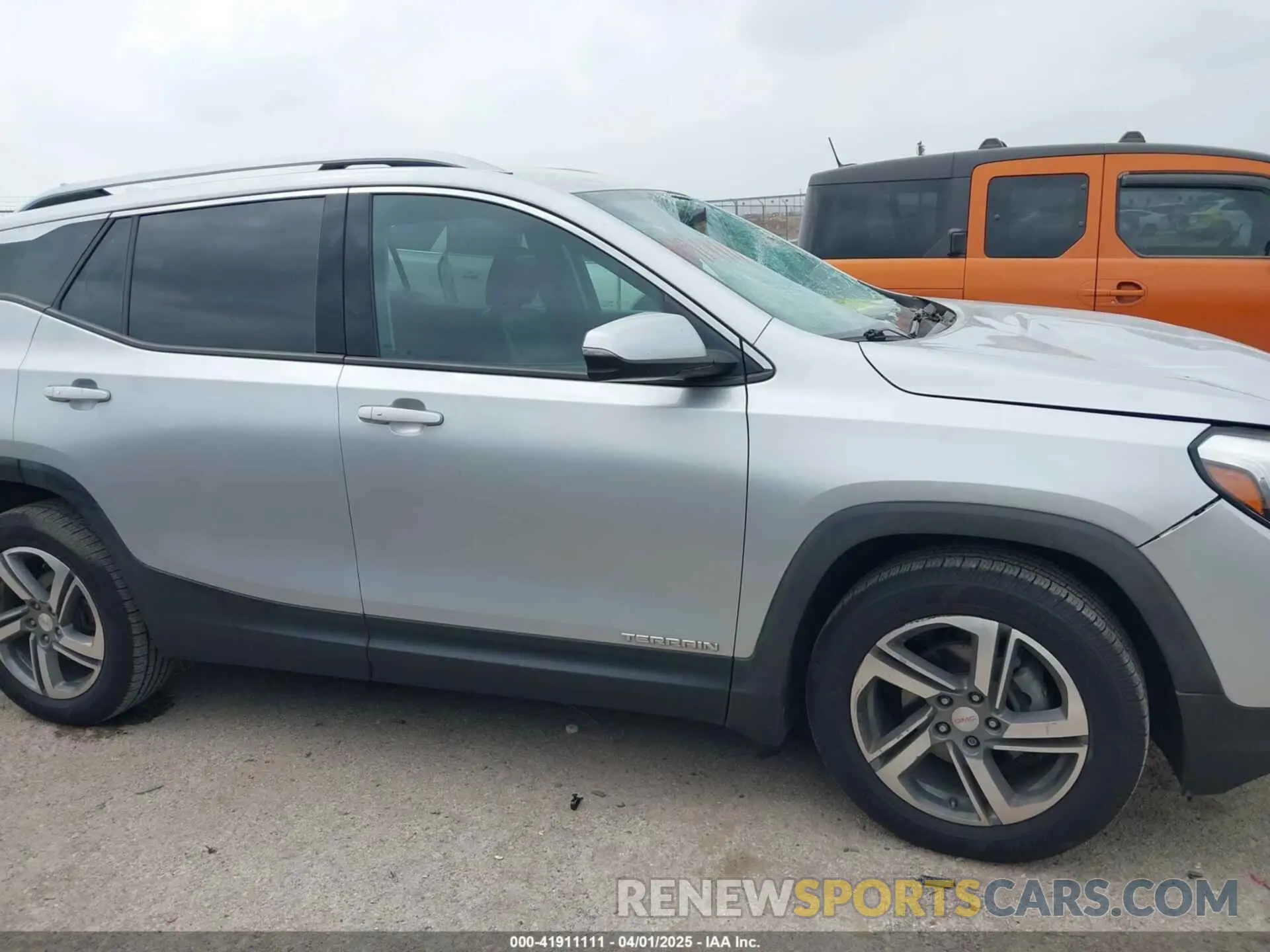 13 Фотография поврежденного автомобиля 3GKALPEVXKL377096 GMC TERRAIN 2019