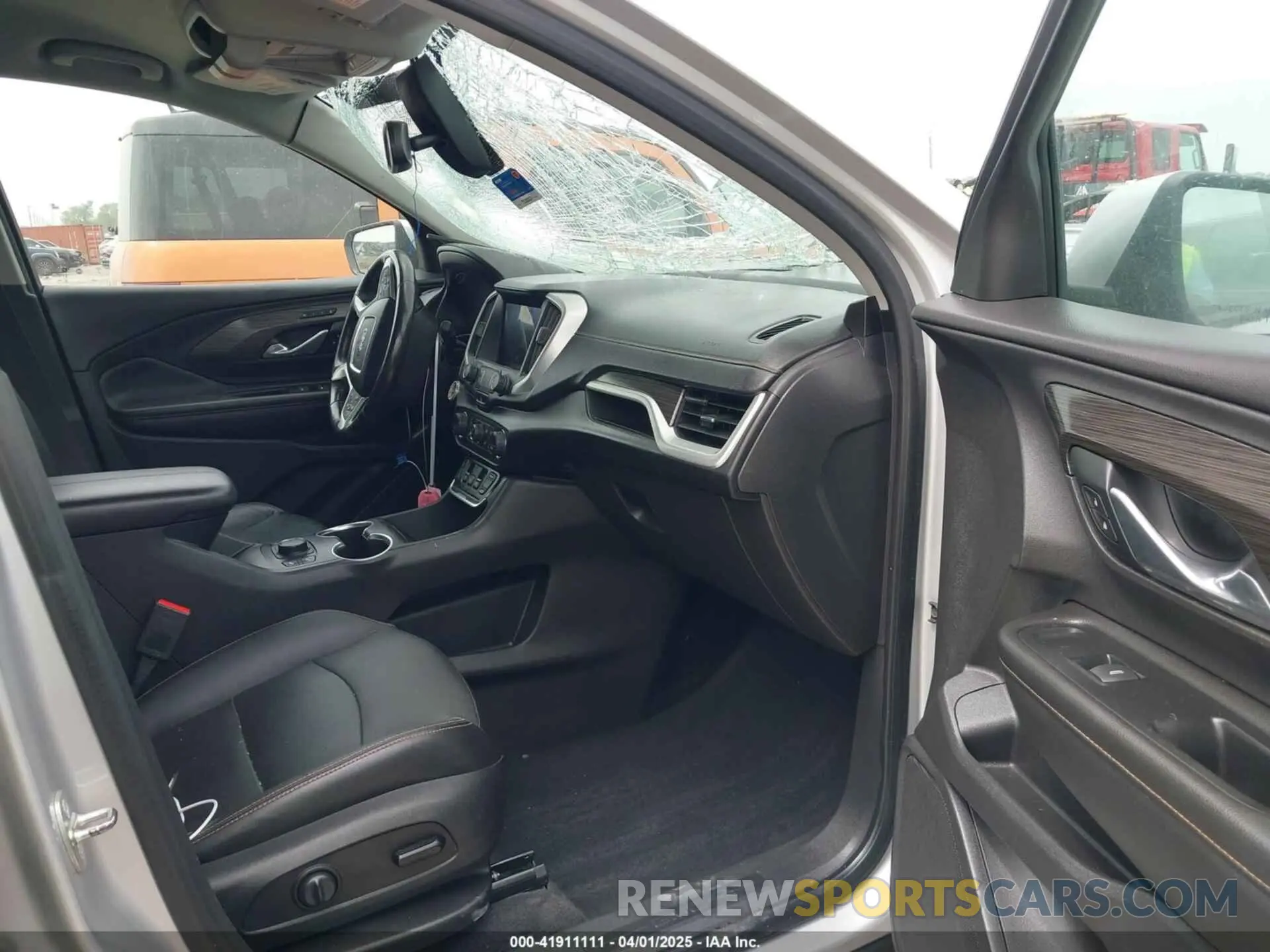 5 Фотография поврежденного автомобиля 3GKALPEVXKL377096 GMC TERRAIN 2019