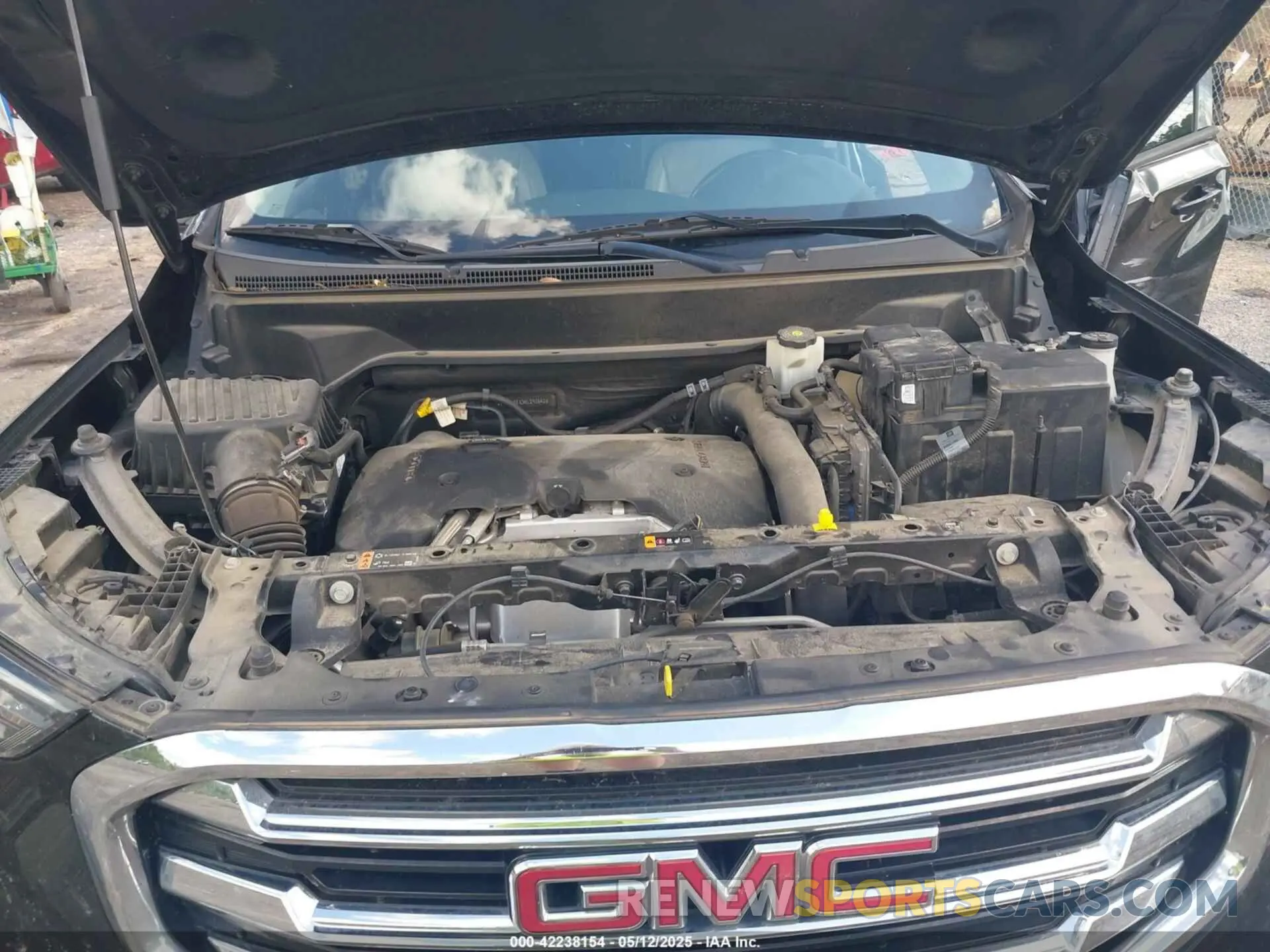 10 Photograph of a damaged car 3GKALPEX3KL297642 GMC TERRAIN 2019
