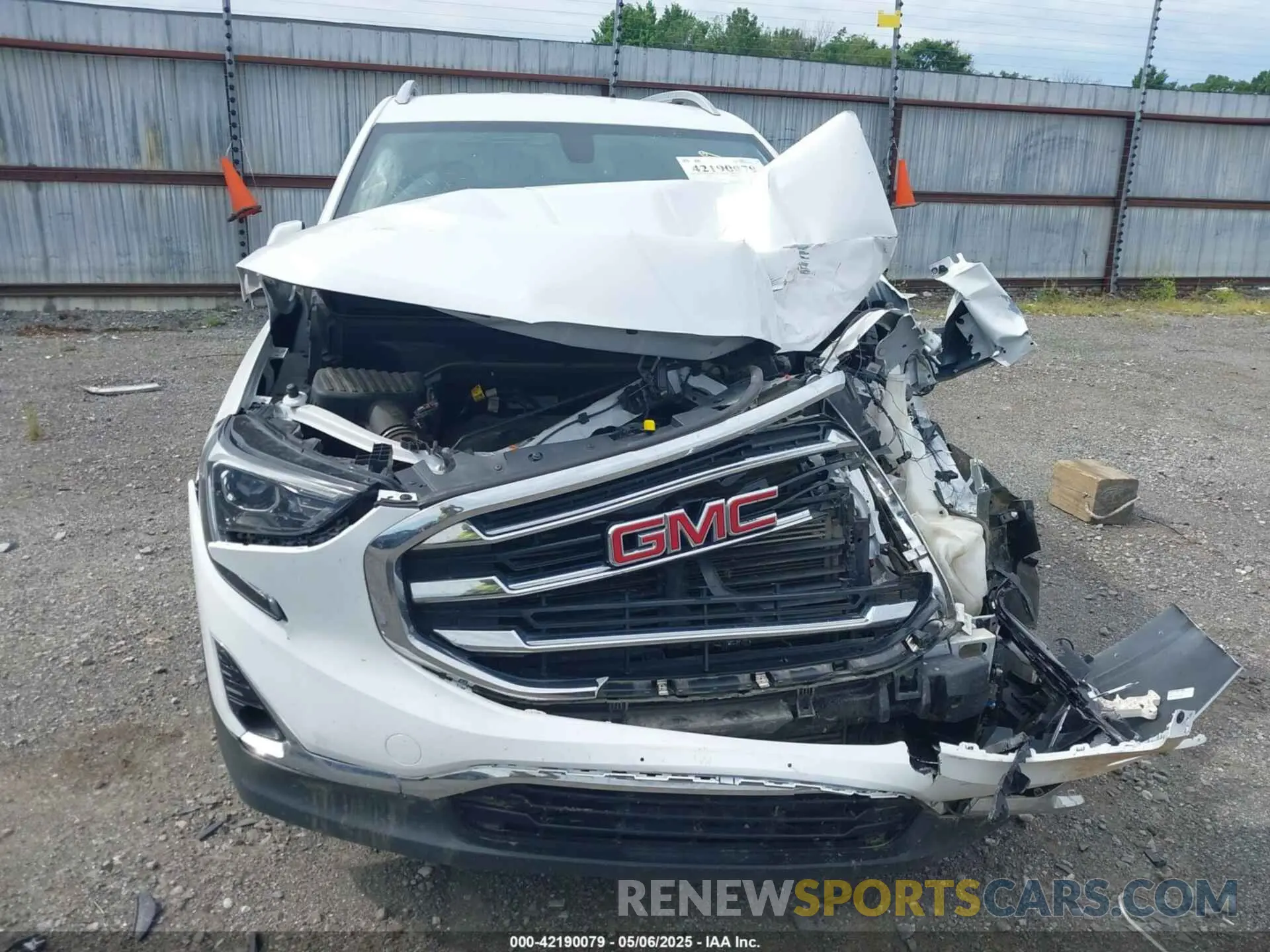 16 Photograph of a damaged car 3GKALPEX7KL128899 GMC TERRAIN 2019