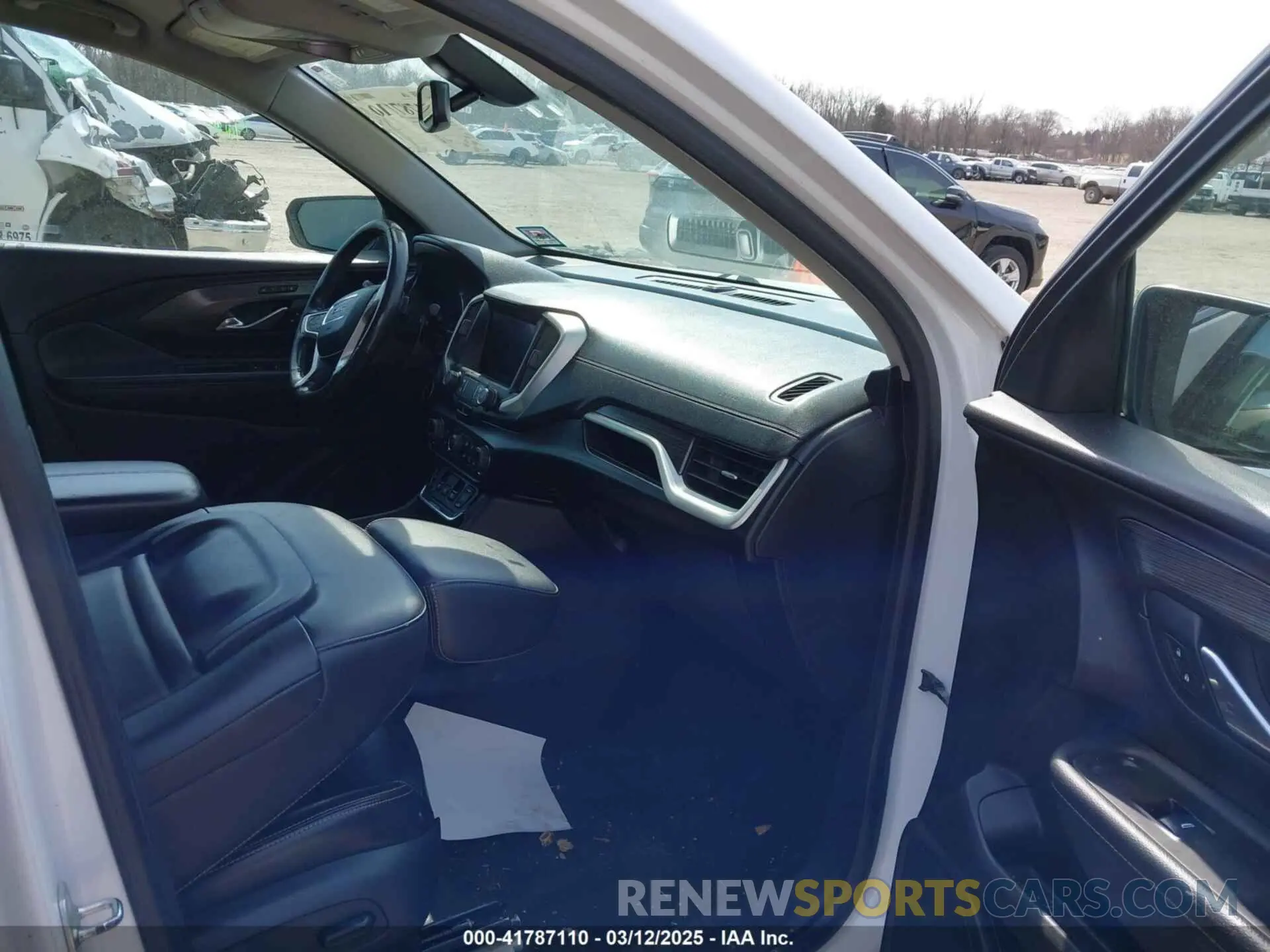 5 Photograph of a damaged car 3GKALPEX7KL357440 GMC TERRAIN 2019