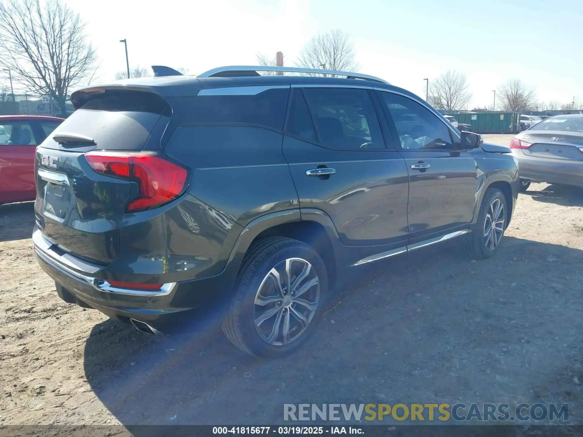 4 Photograph of a damaged car 3GKALSEX0KL270286 GMC TERRAIN 2019