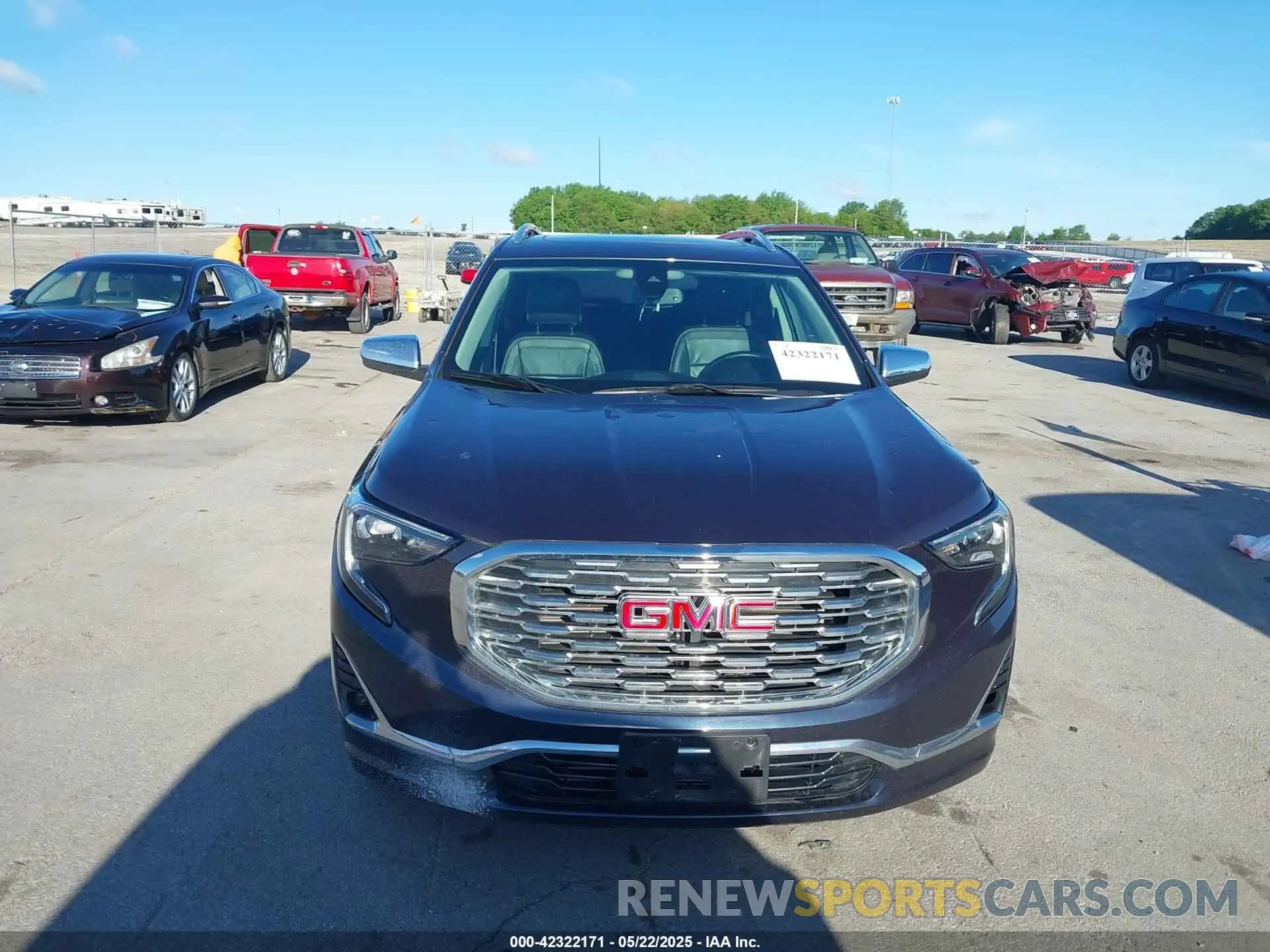12 Photograph of a damaged car 3GKALSEX3KL118857 GMC TERRAIN 2019