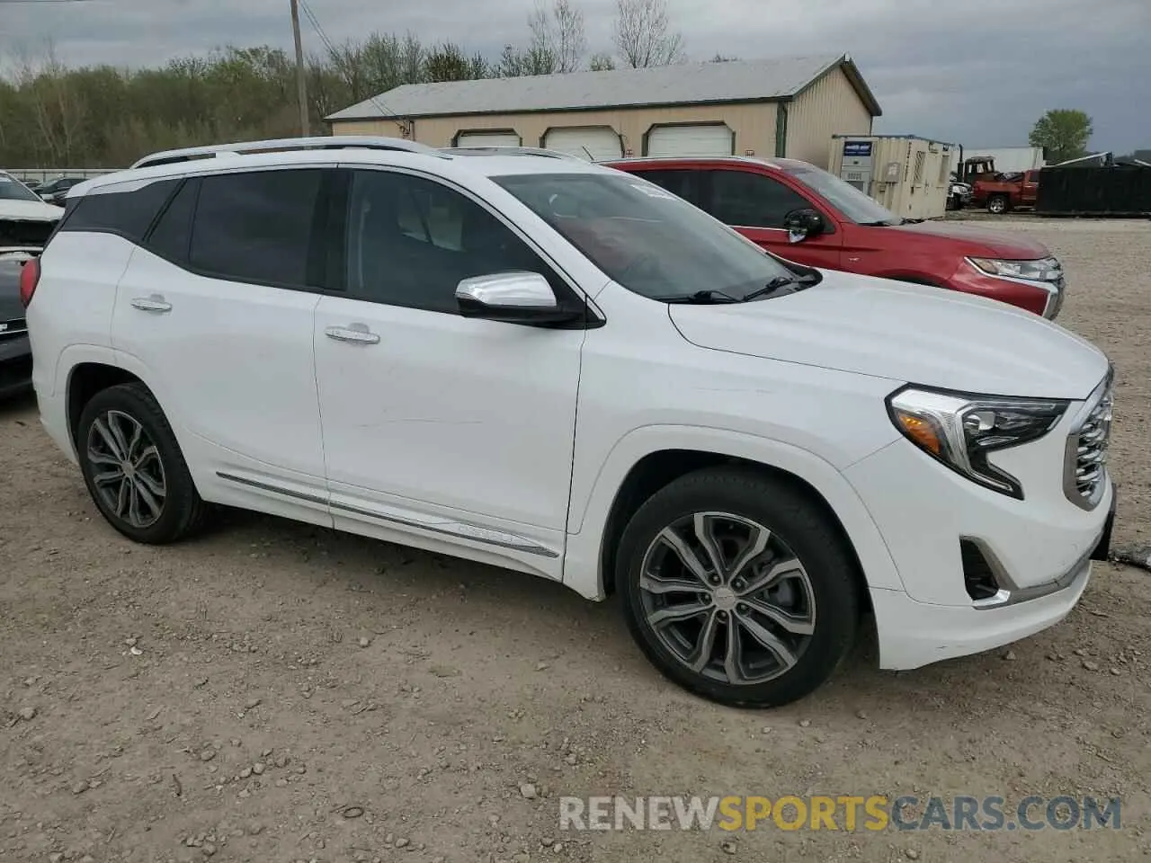 4 Photograph of a damaged car 3GKALSEX5KL119587 GMC TERRAIN 2019