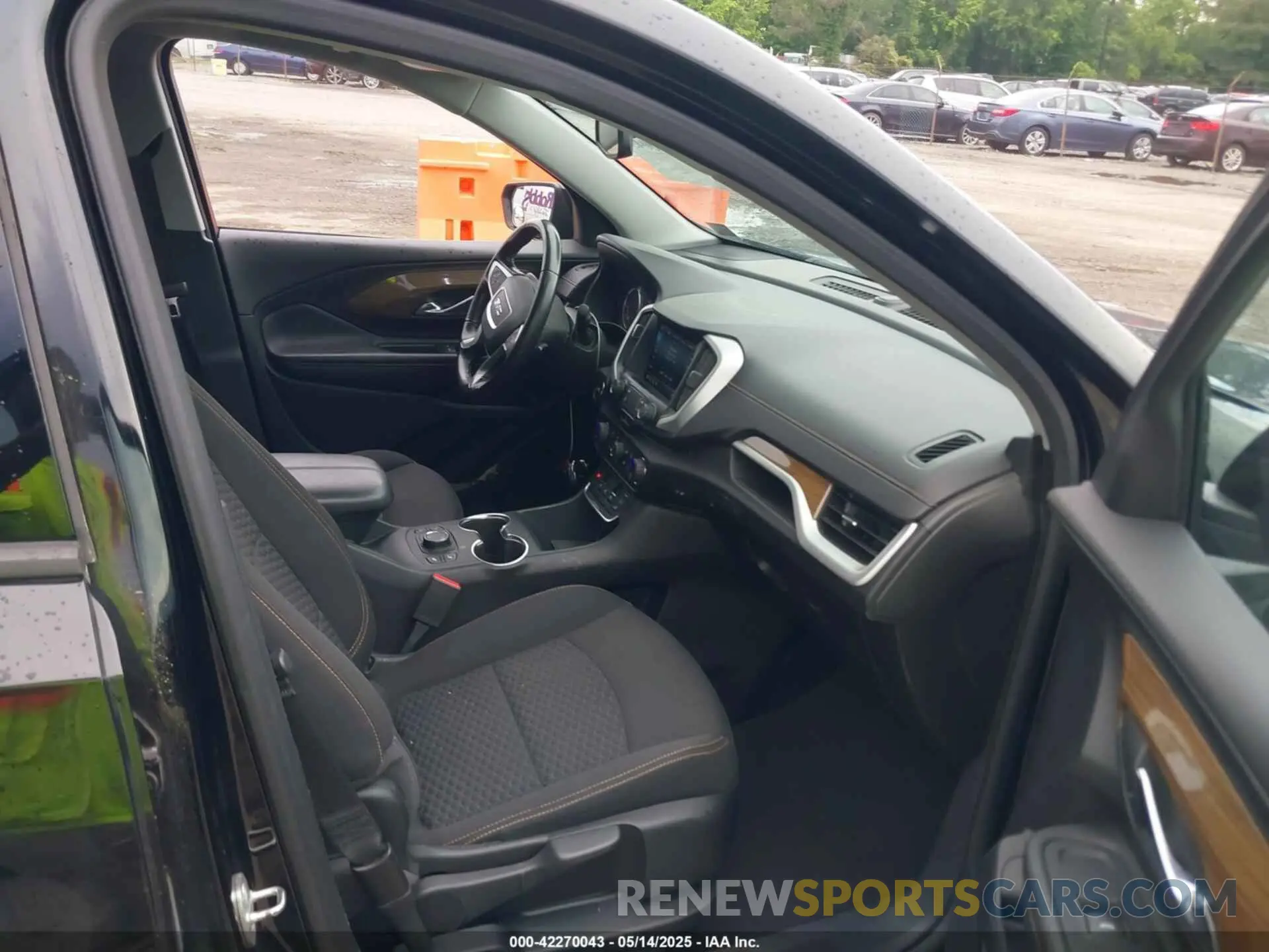 5 Photograph of a damaged car 3GKALTEV0KL171276 GMC TERRAIN 2019