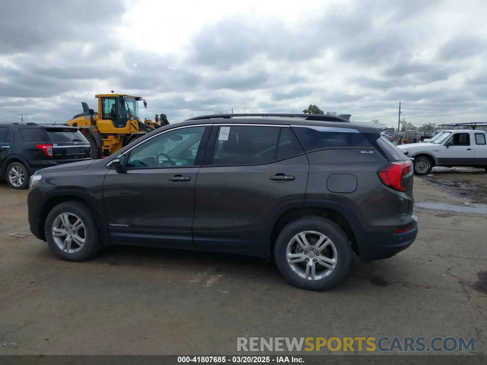 14 Photograph of a damaged car 3GKALTEV0KL356024 GMC TERRAIN 2019