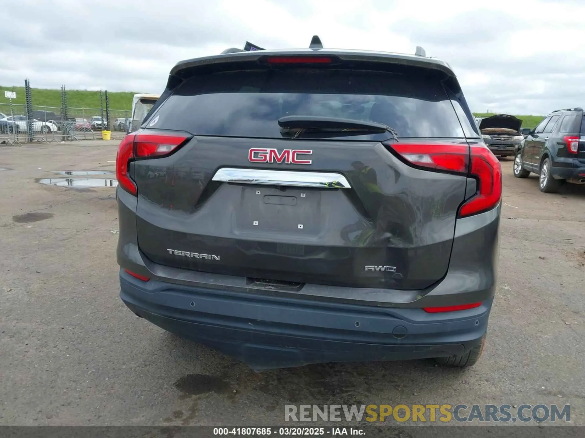 16 Photograph of a damaged car 3GKALTEV0KL356024 GMC TERRAIN 2019
