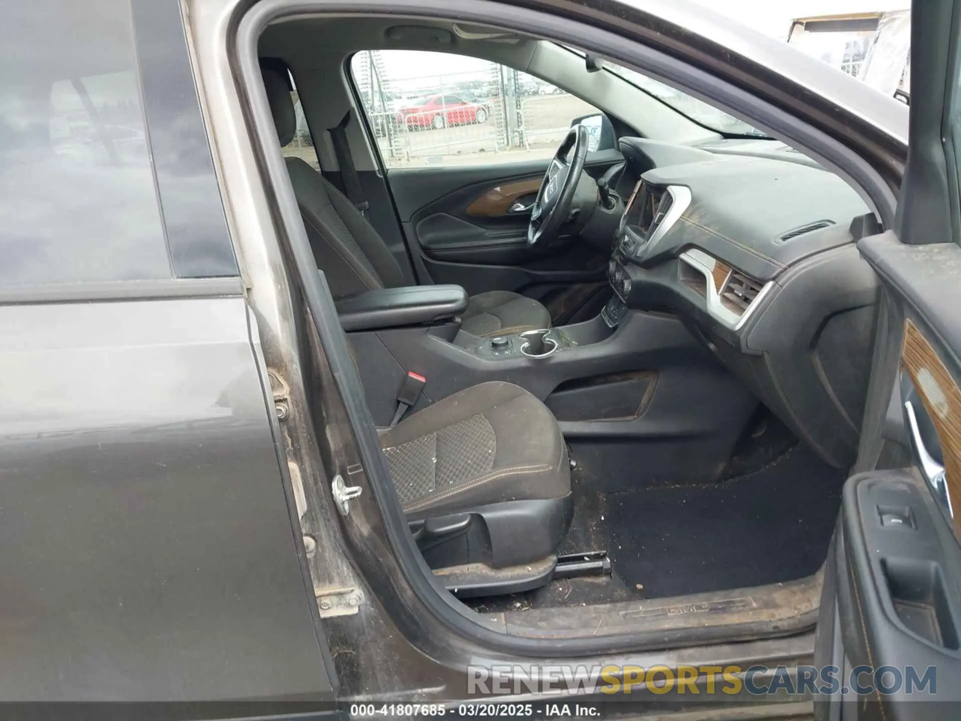 5 Photograph of a damaged car 3GKALTEV0KL356024 GMC TERRAIN 2019