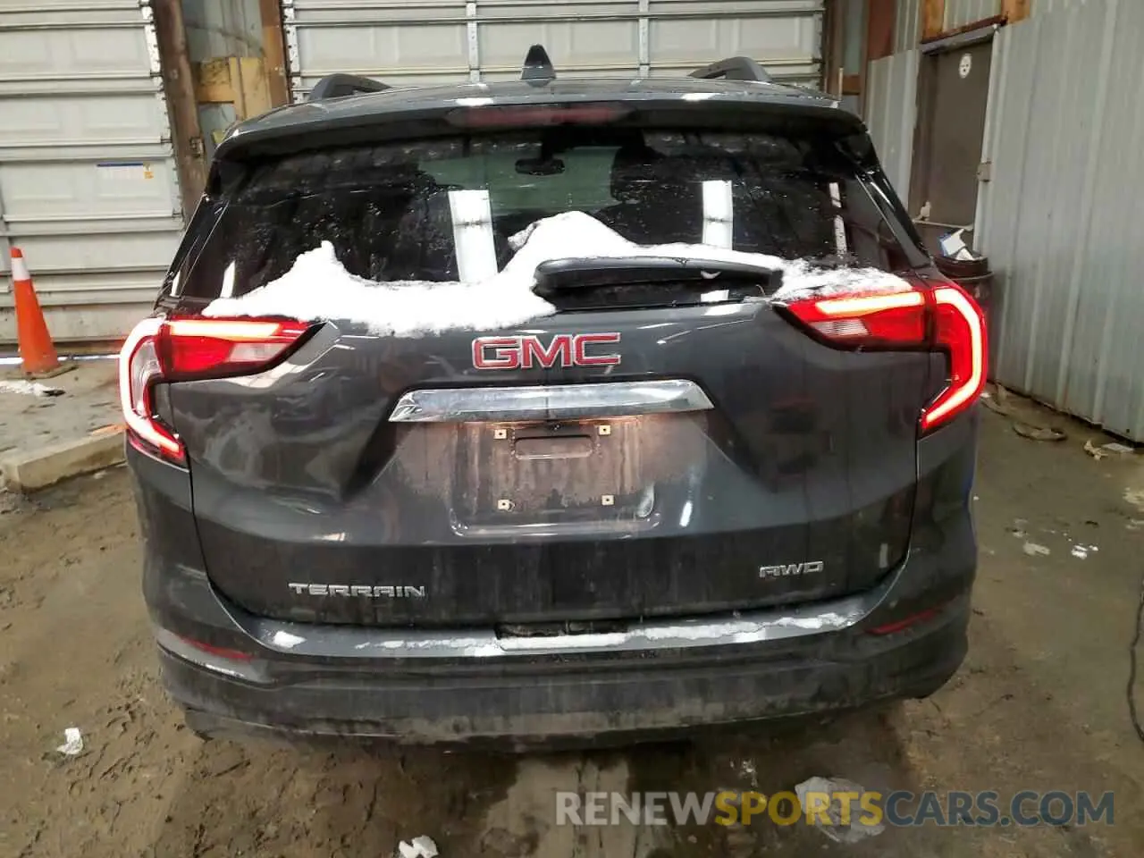 6 Photograph of a damaged car 3GKALTEV2KL322084 GMC TERRAIN 2019