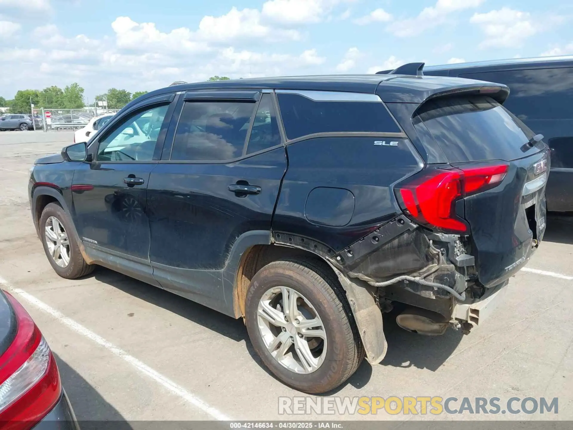 14 Photograph of a damaged car 3GKALTEV2KL382737 GMC TERRAIN 2019
