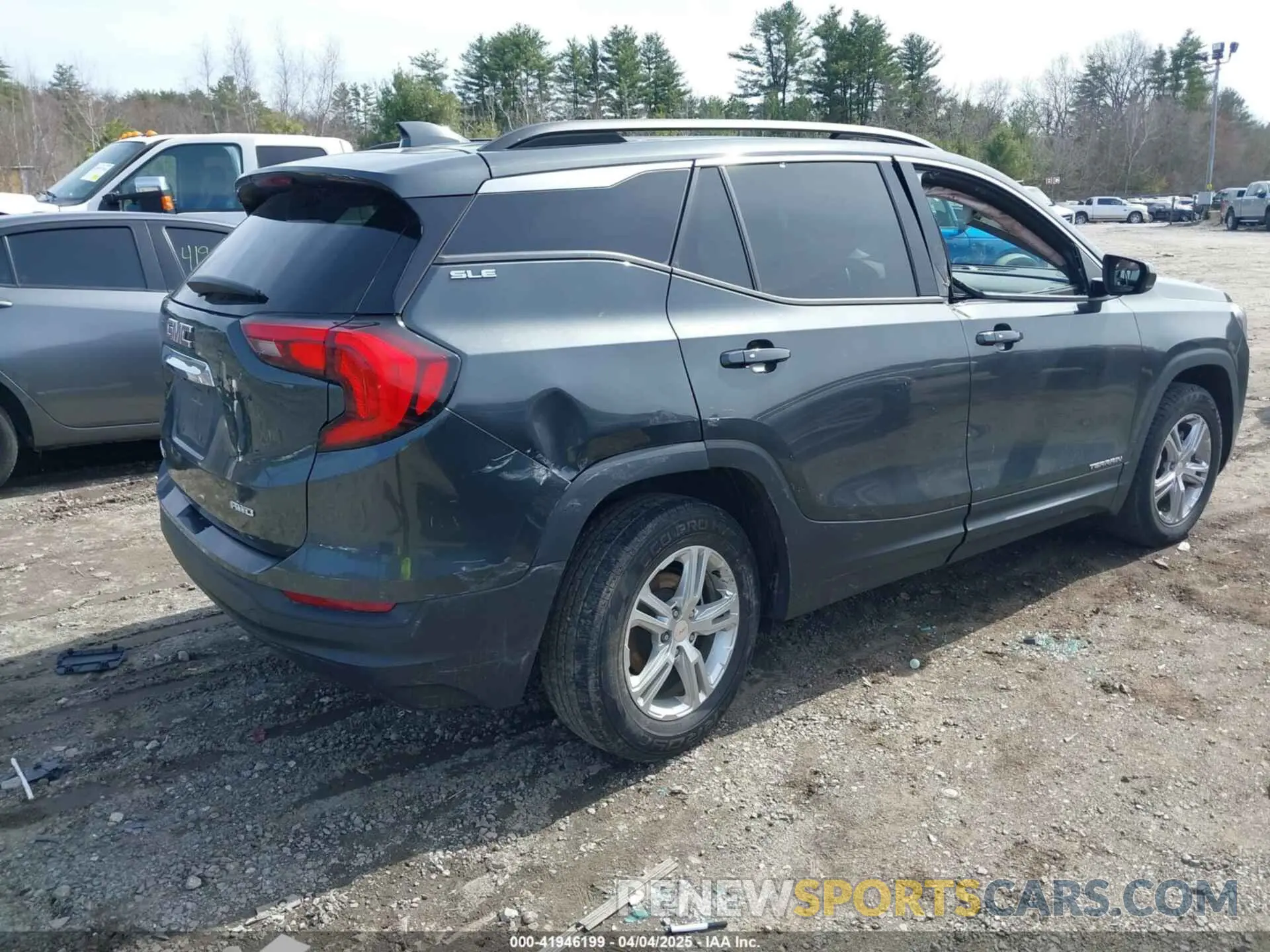 4 Photograph of a damaged car 3GKALTEV3KL218901 GMC TERRAIN 2019
