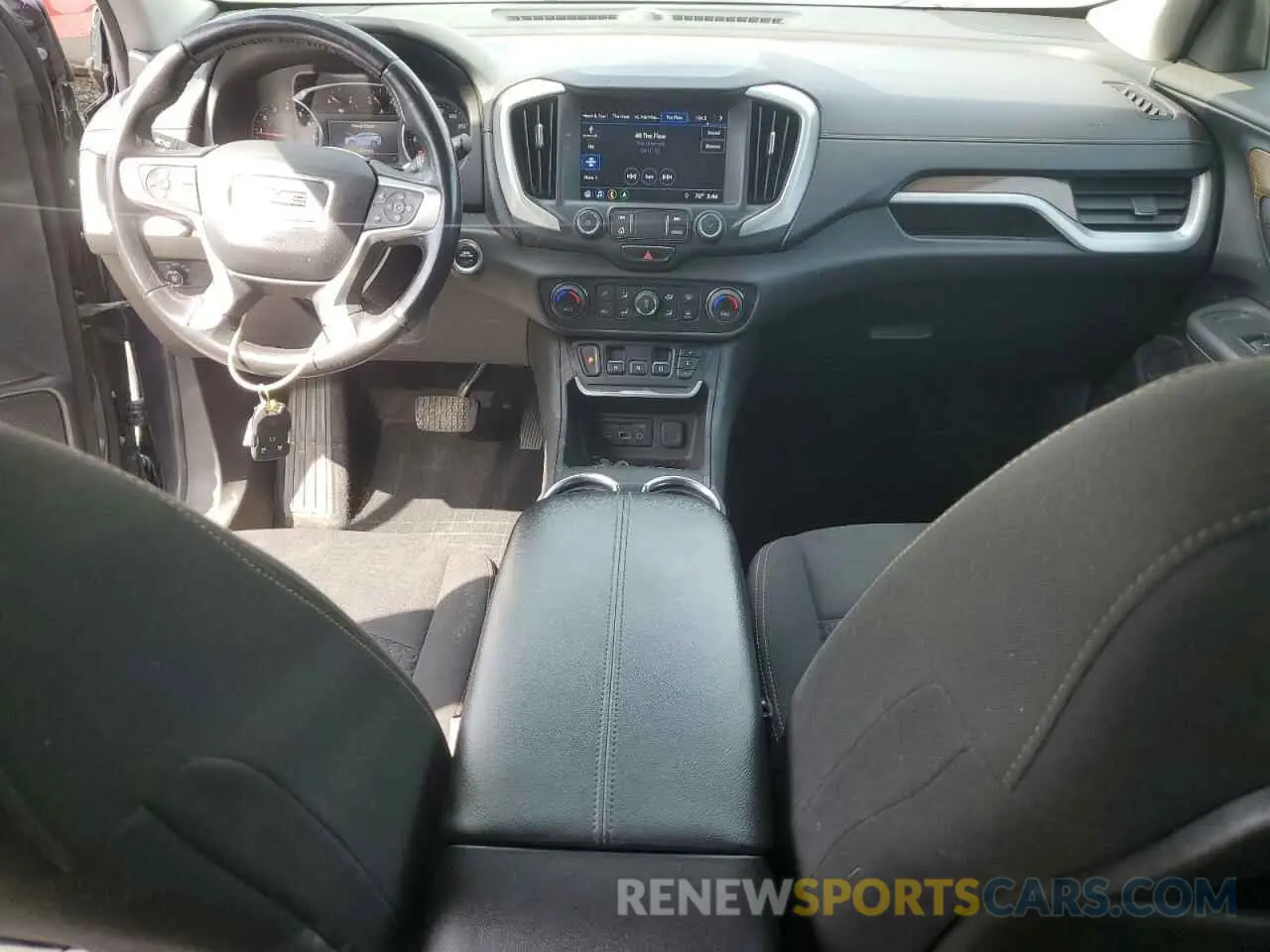 8 Photograph of a damaged car 3GKALTEV5KL120095 GMC TERRAIN 2019