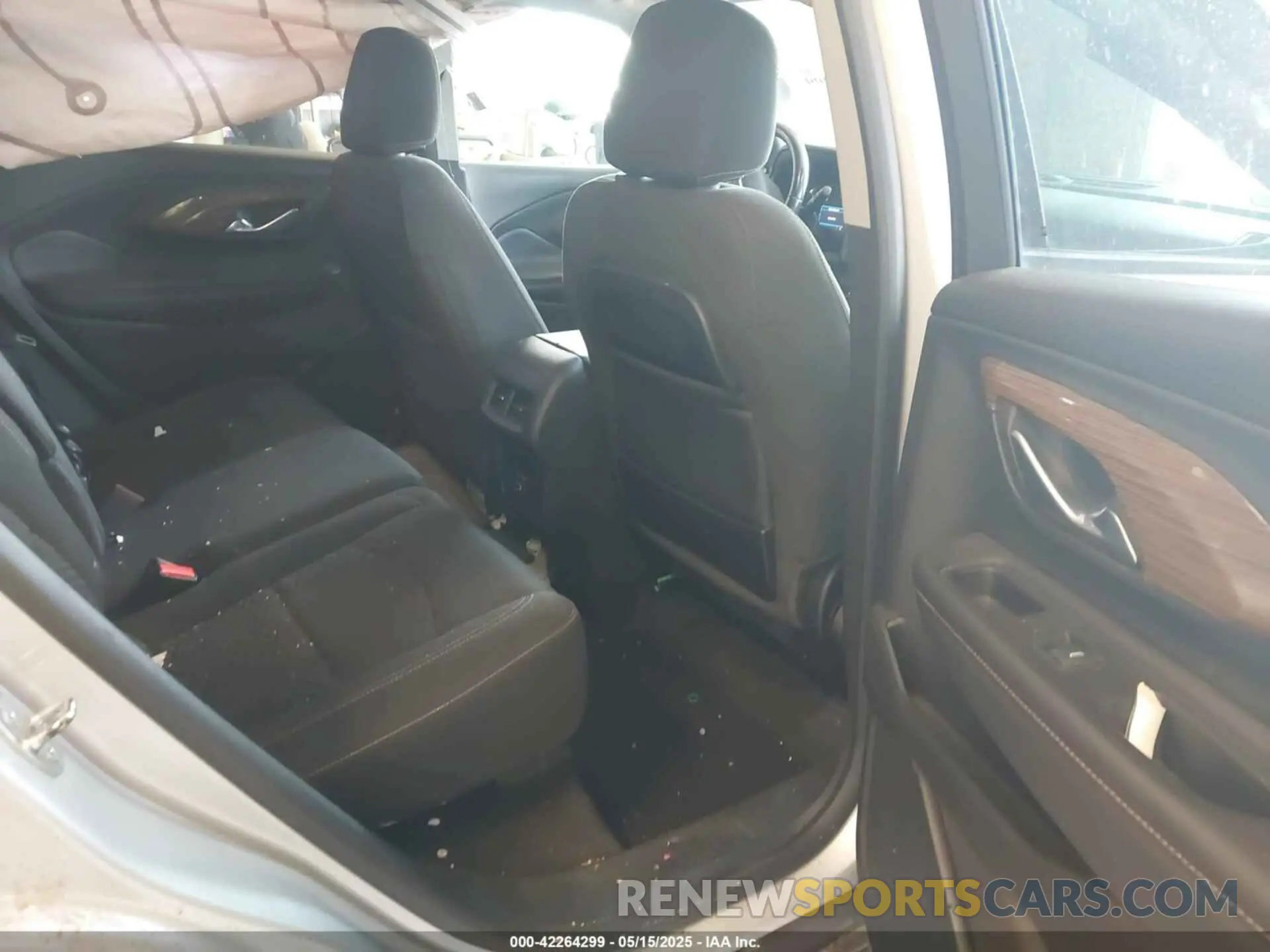 8 Photograph of a damaged car 3GKALTEV7KL209327 GMC TERRAIN 2019