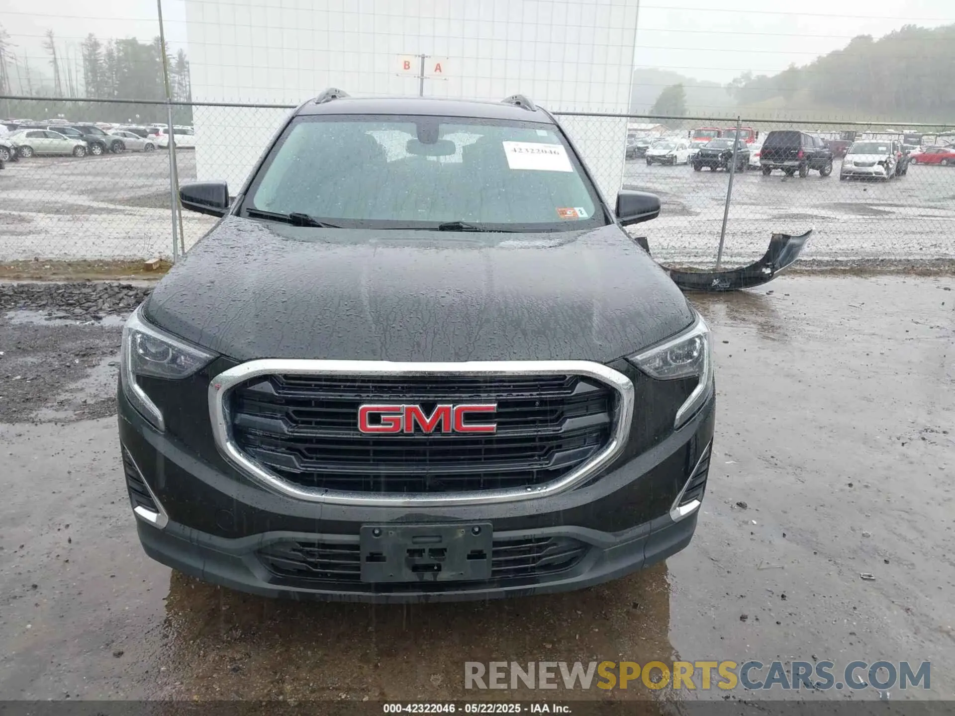 12 Photograph of a damaged car 3GKALTEV7KL371622 GMC TERRAIN 2019