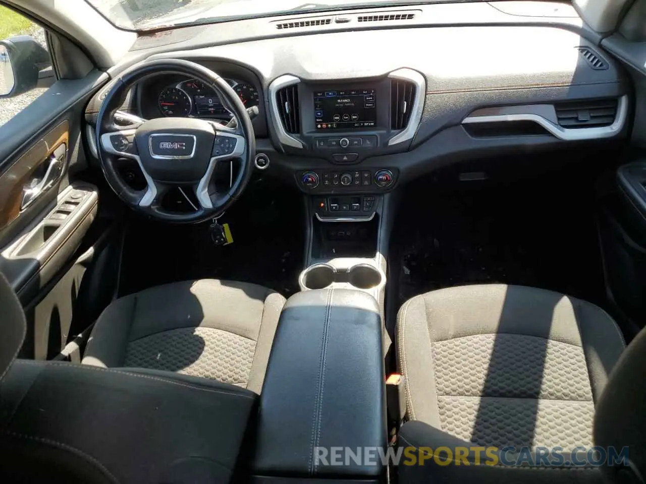 8 Фотография поврежденного автомобиля 3GKALTEVXKL260398 GMC TERRAIN 2019