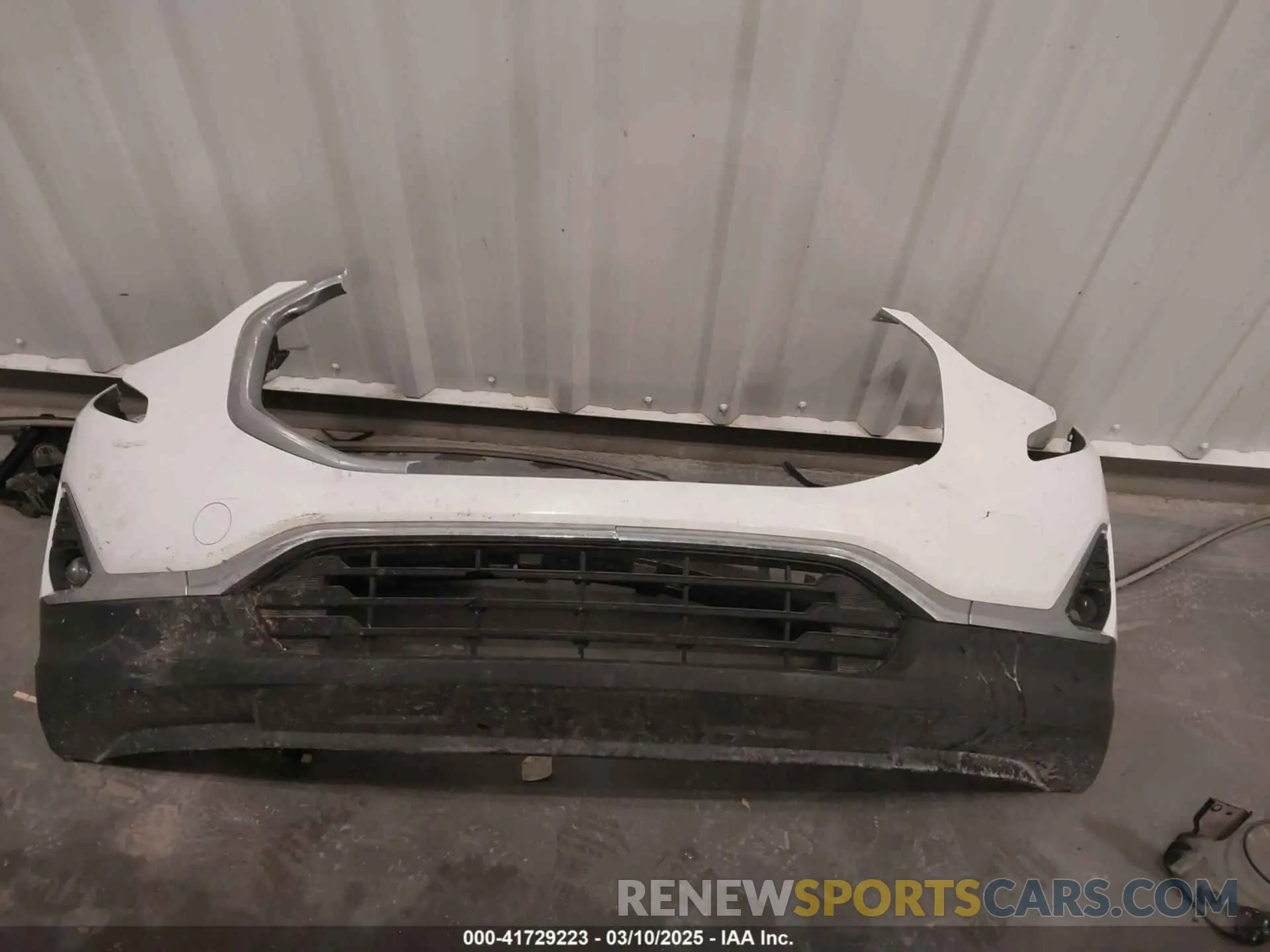 12 Photograph of a damaged car 3GKALVEV0KL183181 GMC TERRAIN 2019
