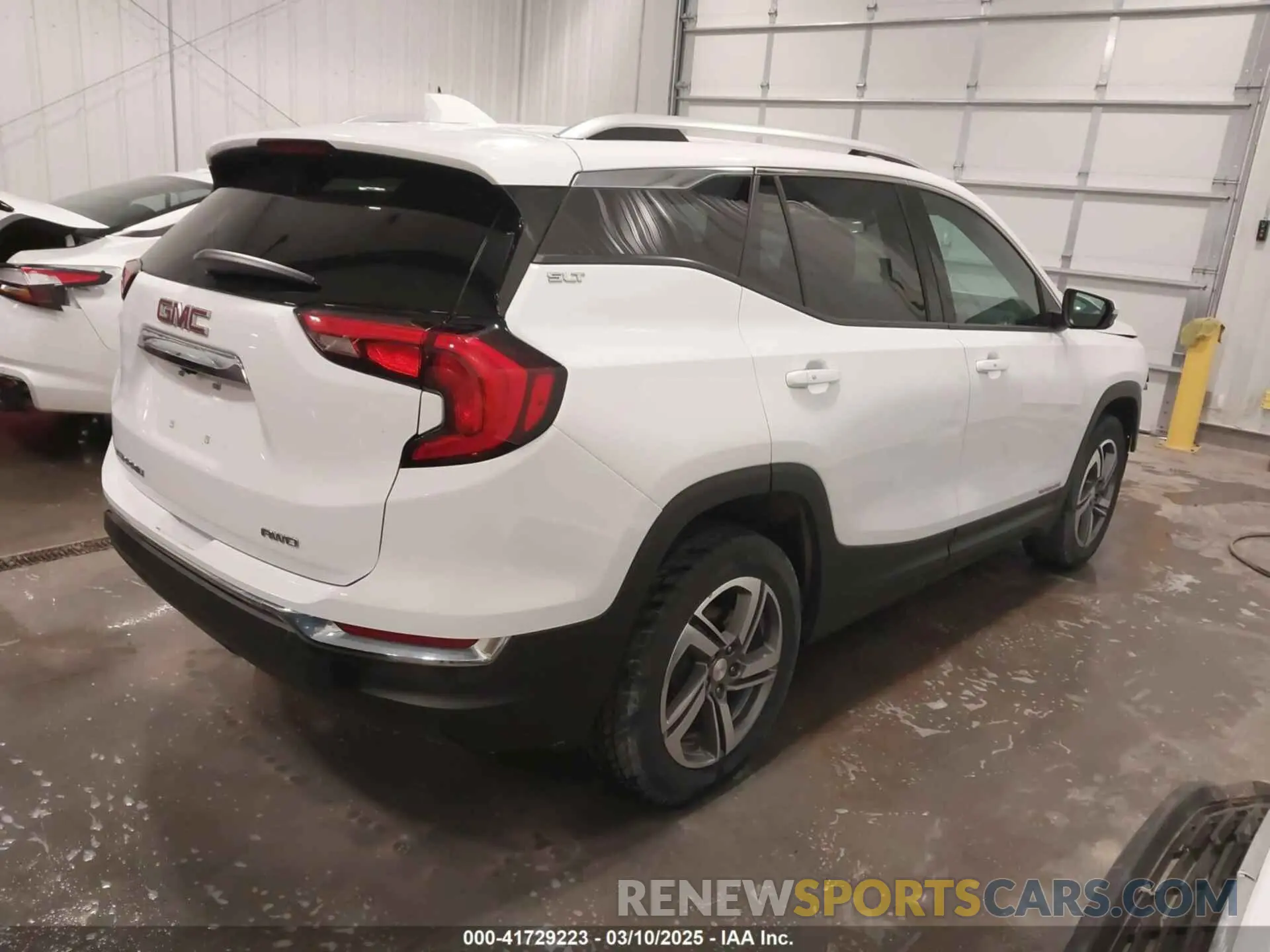 4 Photograph of a damaged car 3GKALVEV0KL183181 GMC TERRAIN 2019