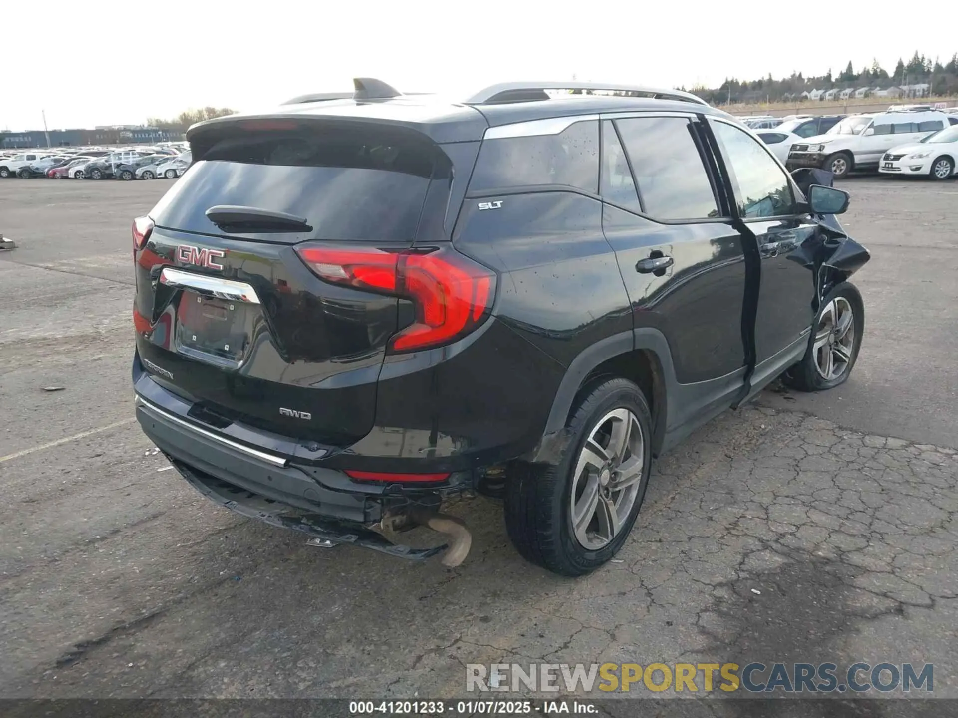4 Photograph of a damaged car 3GKALVEV1KL229679 GMC TERRAIN 2019