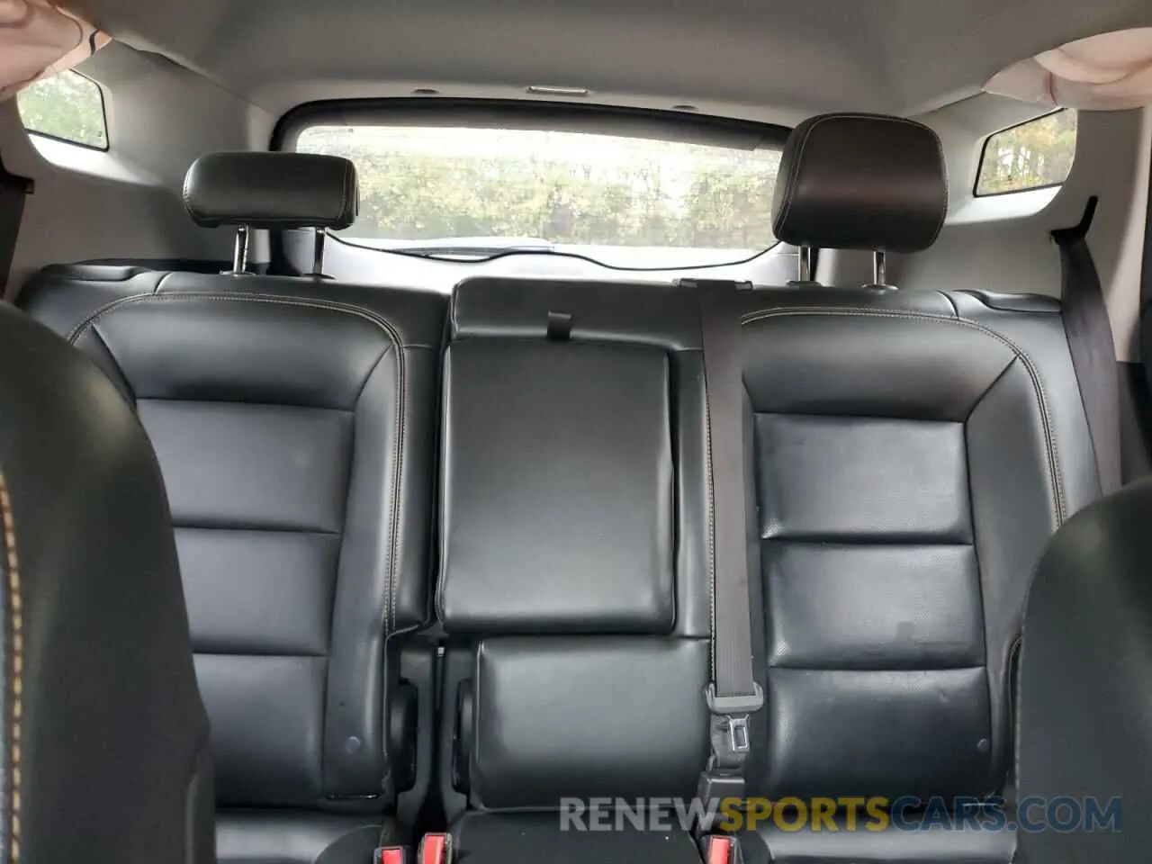 10 Photograph of a damaged car 3GKALVEV1KL246028 GMC TERRAIN 2019