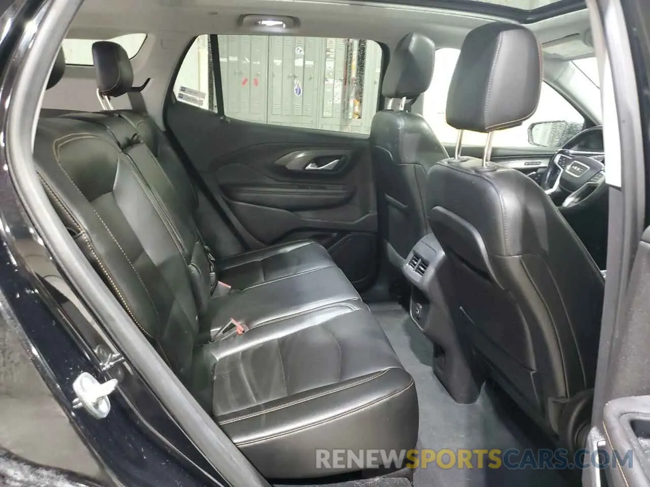 12 Photograph of a damaged car 3GKALVEV1KL318698 GMC TERRAIN 2019