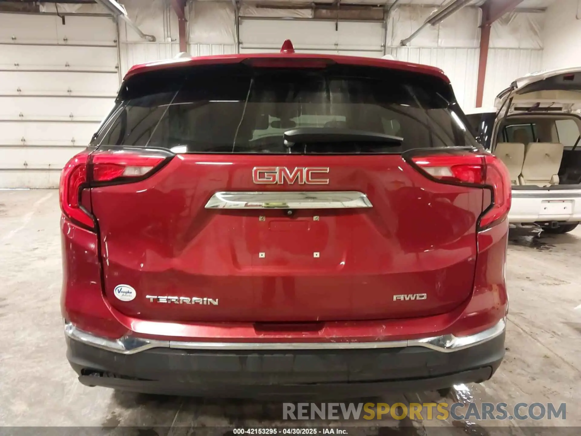 16 Photograph of a damaged car 3GKALVEV2KL374892 GMC TERRAIN 2019