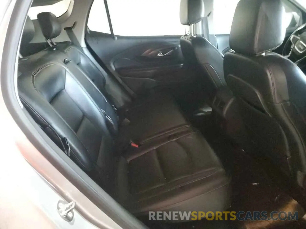 11 Photograph of a damaged car 3GKALVEV3KL213063 GMC TERRAIN 2019