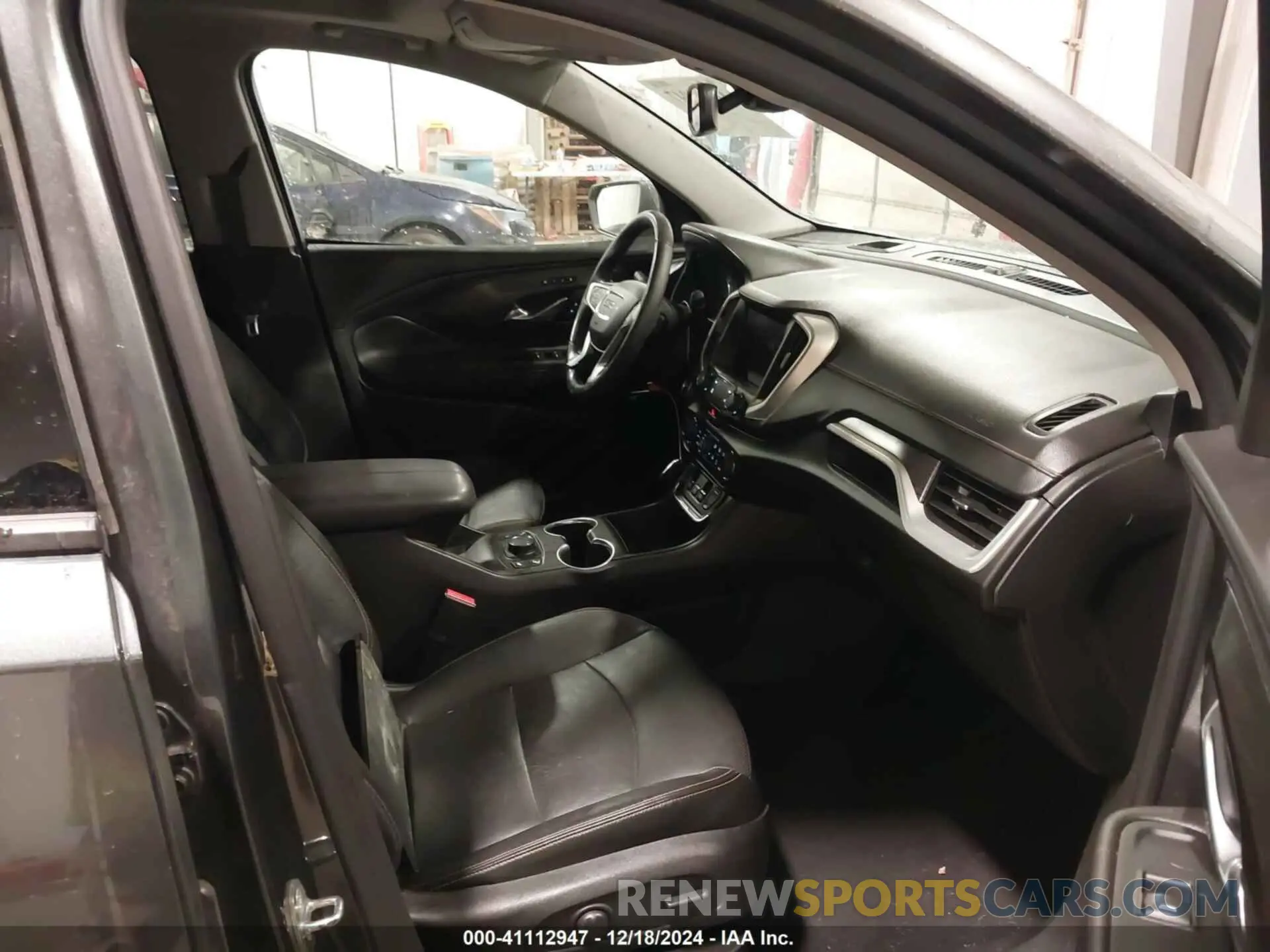 5 Photograph of a damaged car 3GKALVEV3KL397792 GMC TERRAIN 2019
