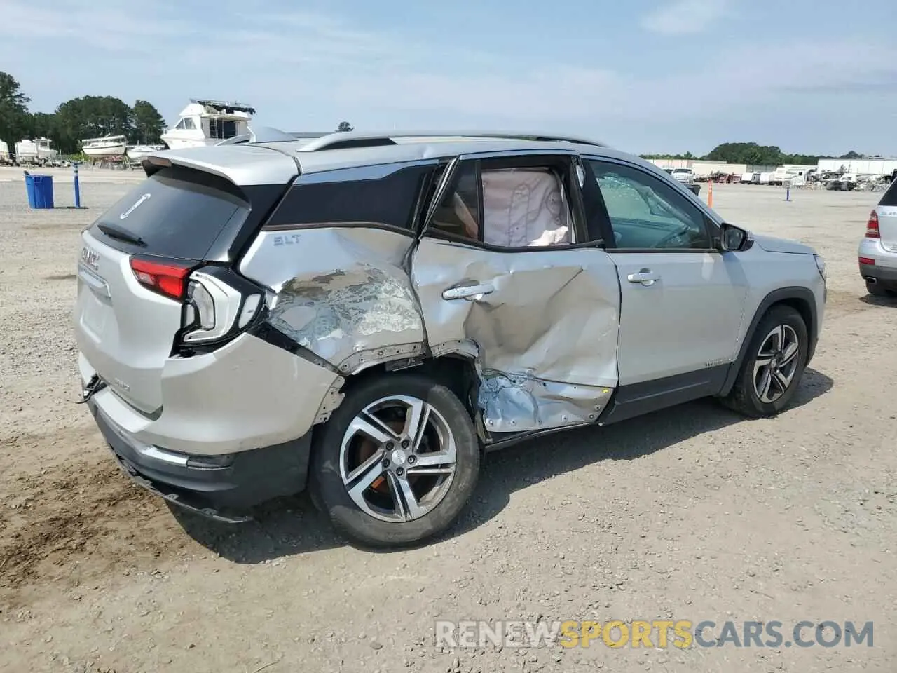 3 Photograph of a damaged car 3GKALVEV8KL369356 GMC TERRAIN 2019