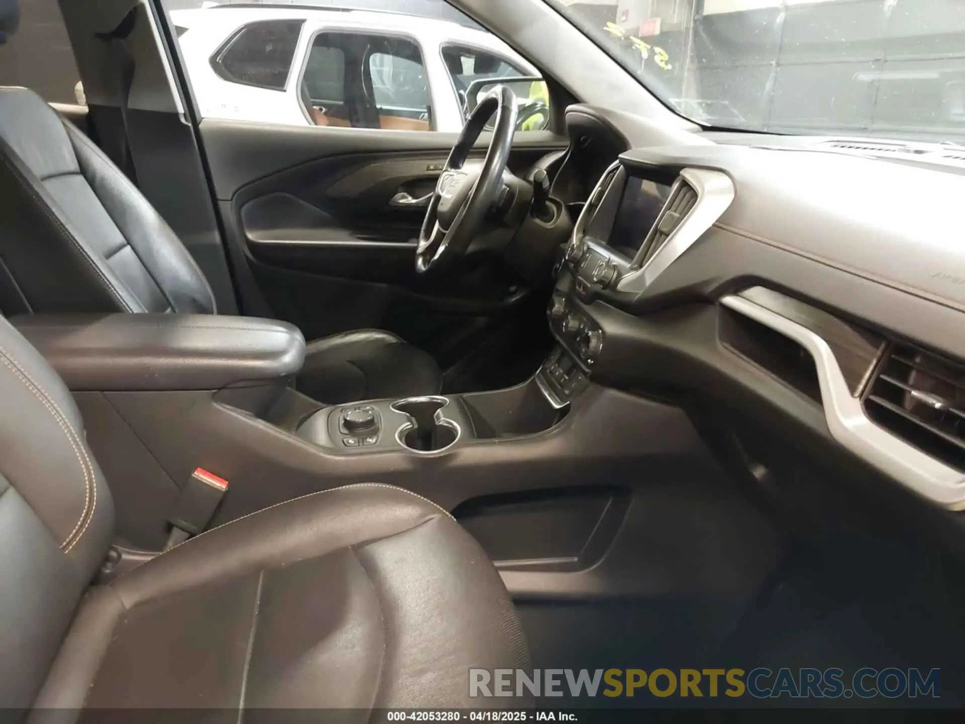 5 Photograph of a damaged car 3GKALVEX0KL309931 GMC TERRAIN 2019