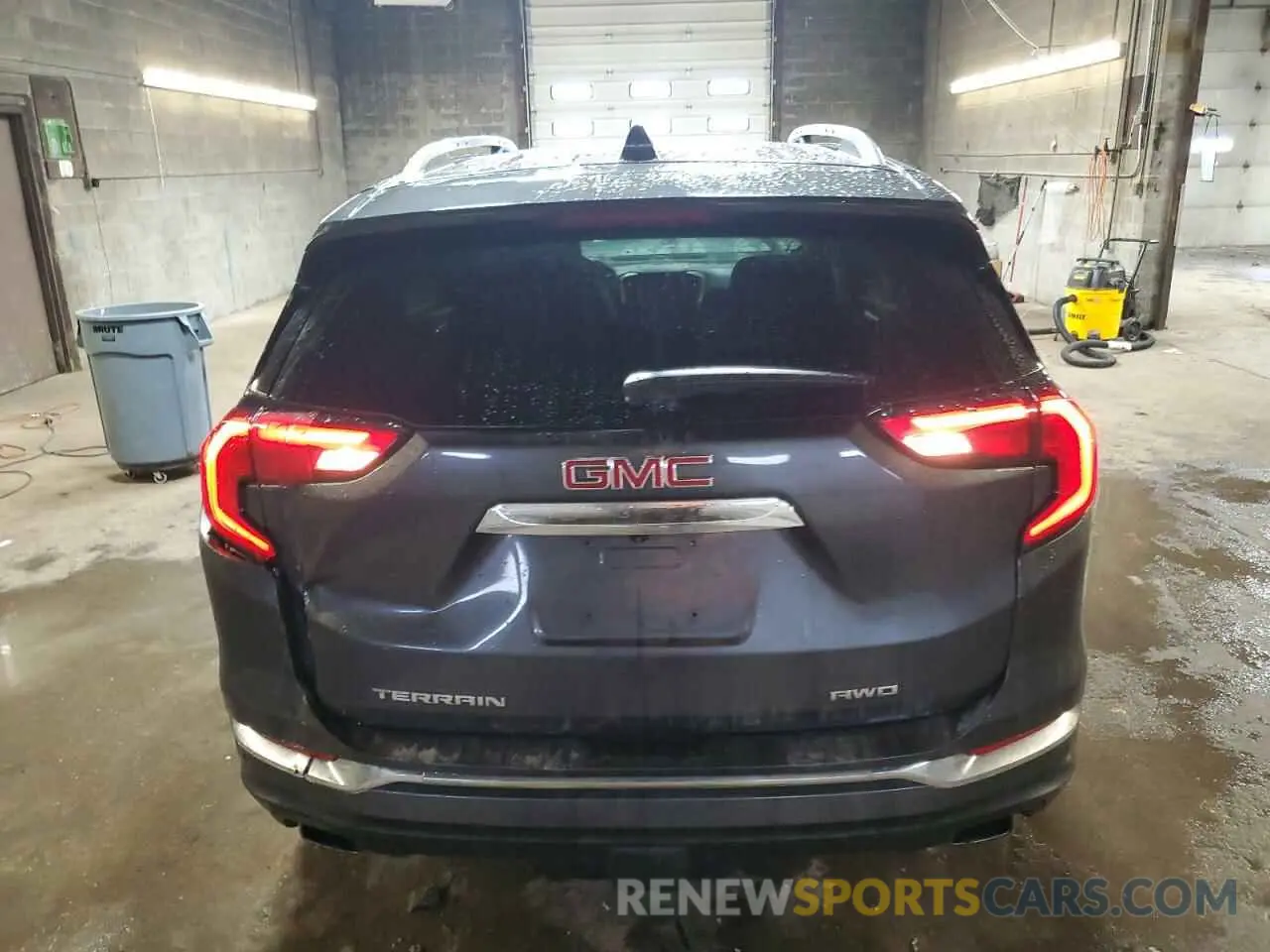 6 Photograph of a damaged car 3GKALXEX4KL262897 GMC TERRAIN 2019
