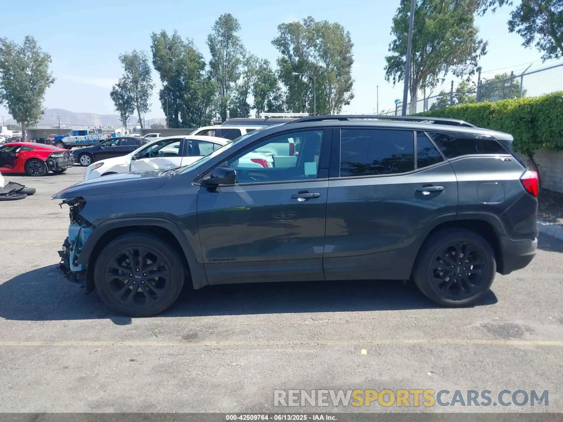 15 Photograph of a damaged car 3GKALMEV0LL135949 GMC TERRAIN 2020