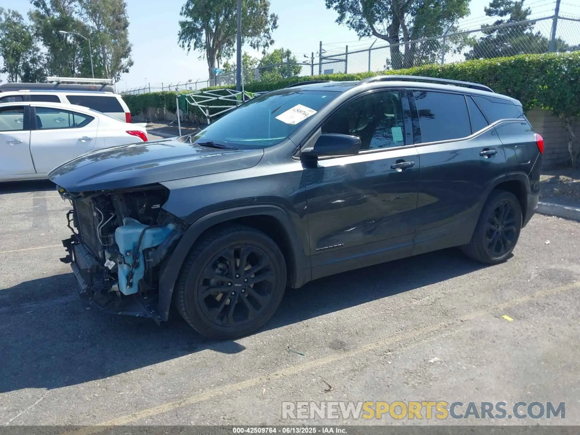 2 Photograph of a damaged car 3GKALMEV0LL135949 GMC TERRAIN 2020