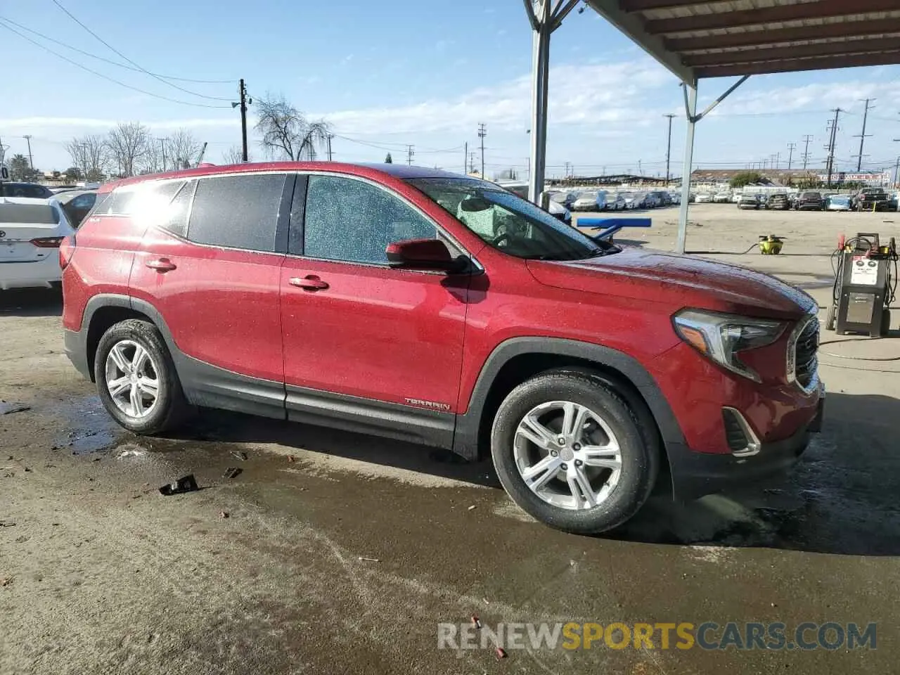 4 Photograph of a damaged car 3GKALMEV0LL238207 GMC TERRAIN 2020