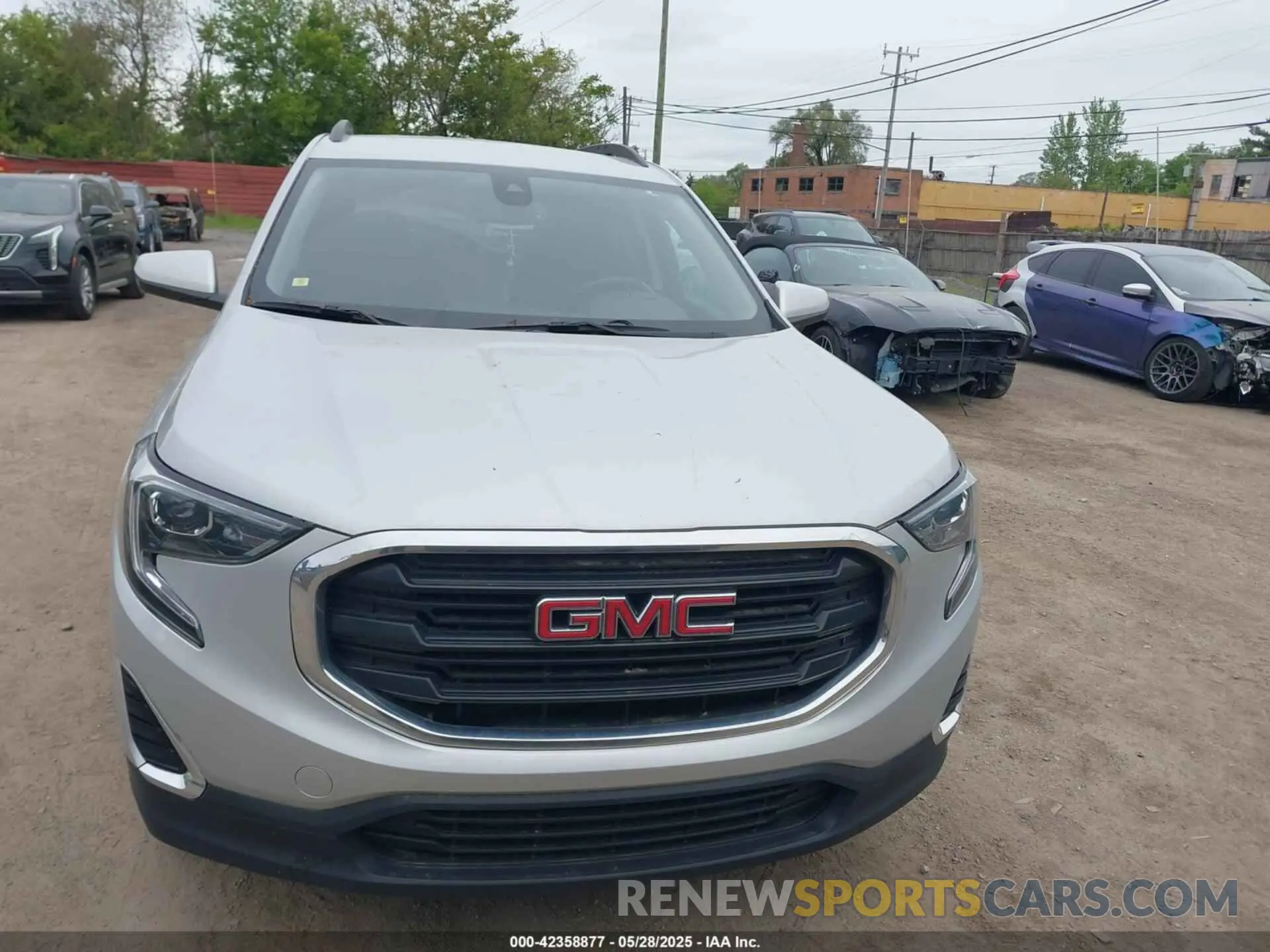 12 Photograph of a damaged car 3GKALMEV1LL125513 GMC TERRAIN 2020
