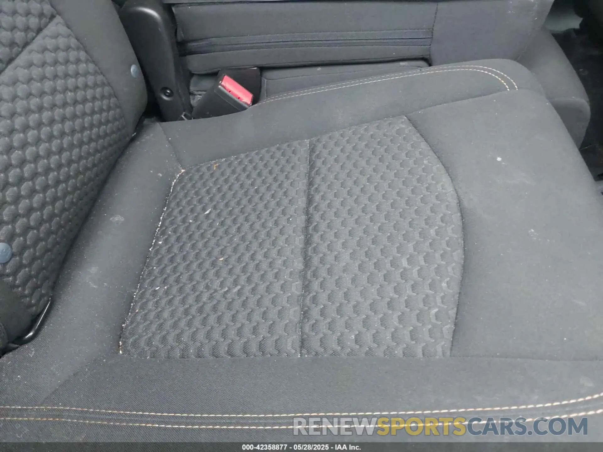 8 Photograph of a damaged car 3GKALMEV1LL125513 GMC TERRAIN 2020