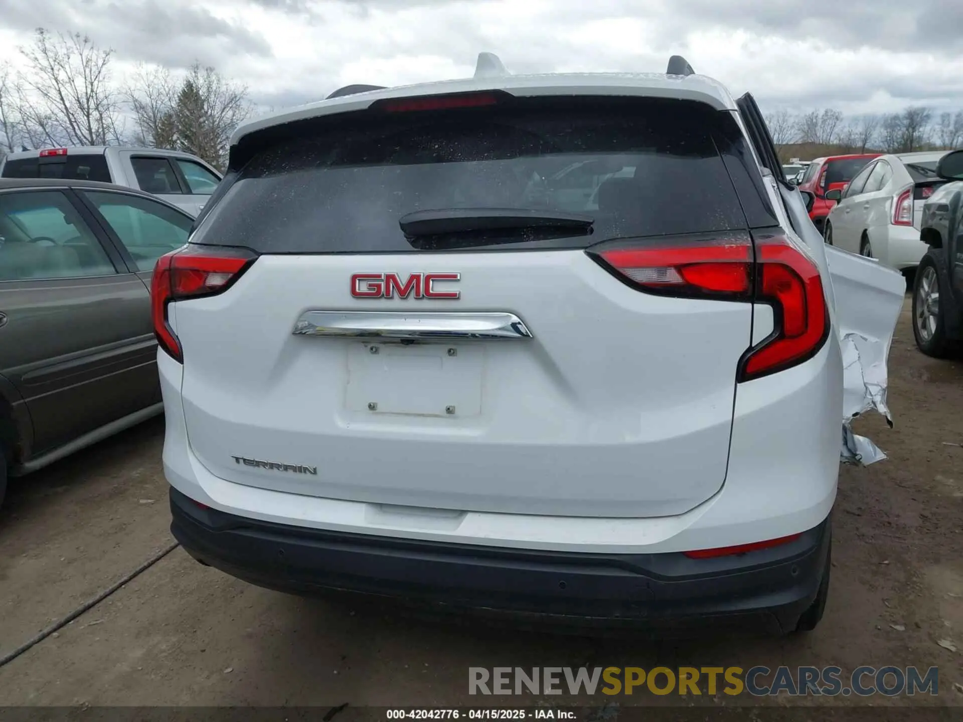 17 Фотография поврежденного автомобиля 3GKALMEV1LL141985 GMC TERRAIN 2020