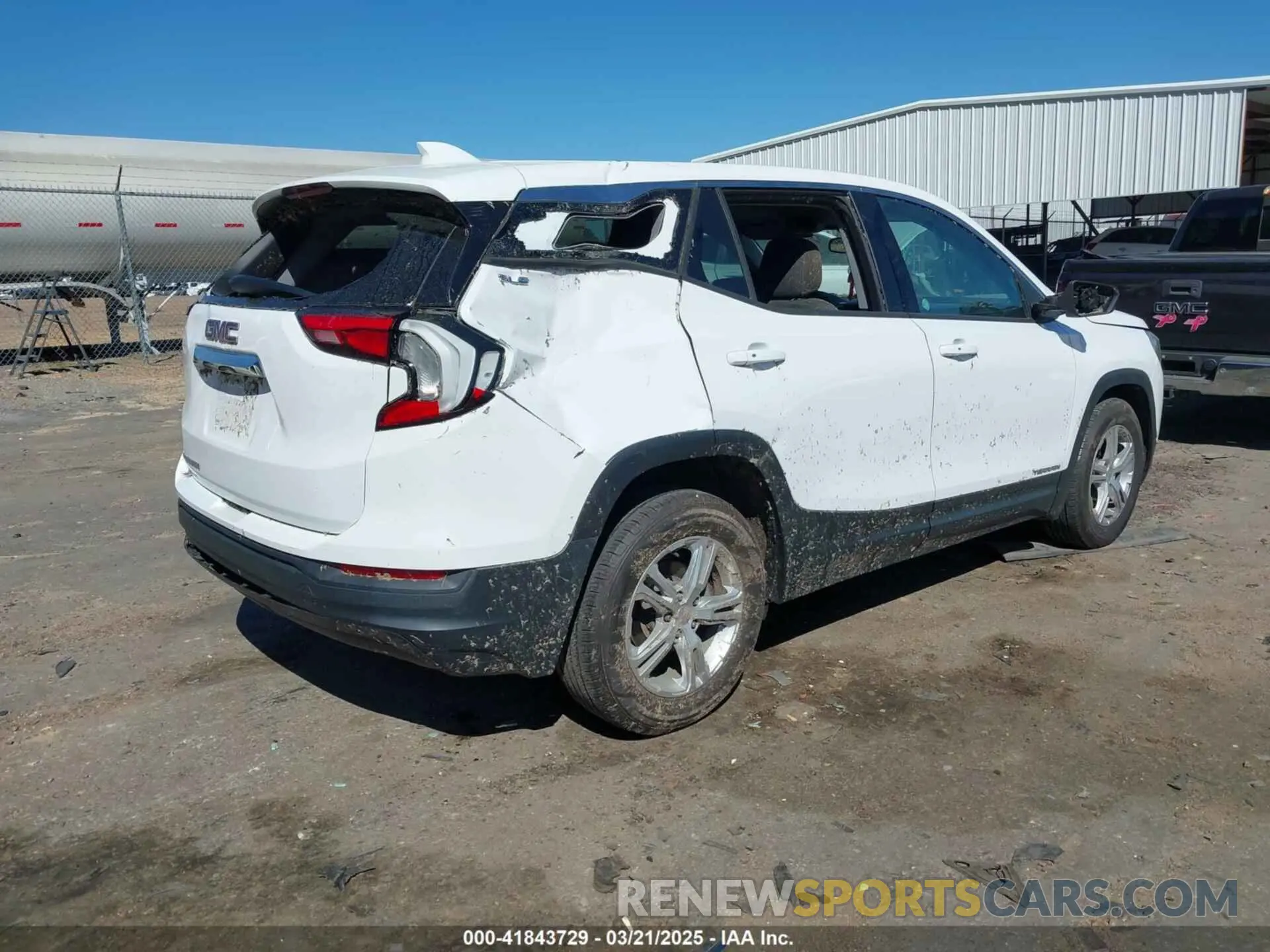 4 Photograph of a damaged car 3GKALMEV1LL224087 GMC TERRAIN 2020