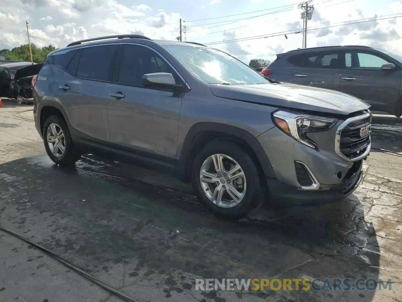 4 Photograph of a damaged car 3GKALMEV1LL336971 GMC TERRAIN 2020