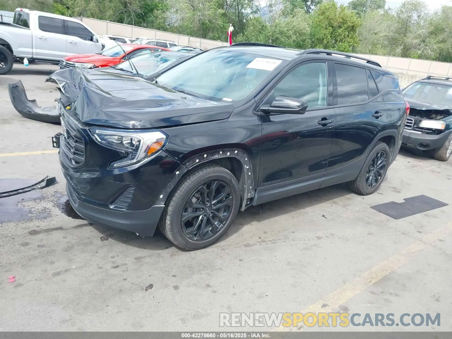 2 Фотография поврежденного автомобиля 3GKALMEV1LL344326 GMC TERRAIN 2020