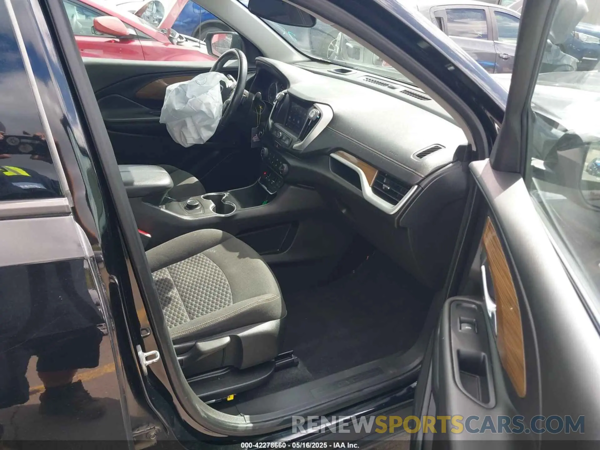 5 Фотография поврежденного автомобиля 3GKALMEV1LL344326 GMC TERRAIN 2020