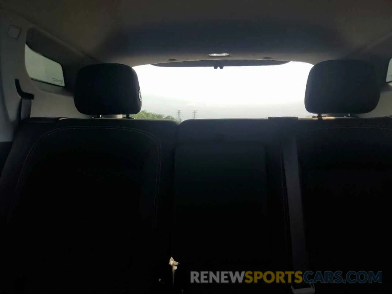 10 Photograph of a damaged car 3GKALMEV2LL129876 GMC TERRAIN 2020