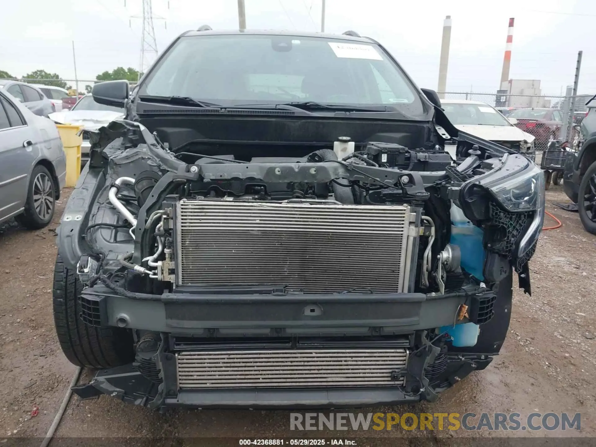 13 Photograph of a damaged car 3GKALMEV2LL211283 GMC TERRAIN 2020