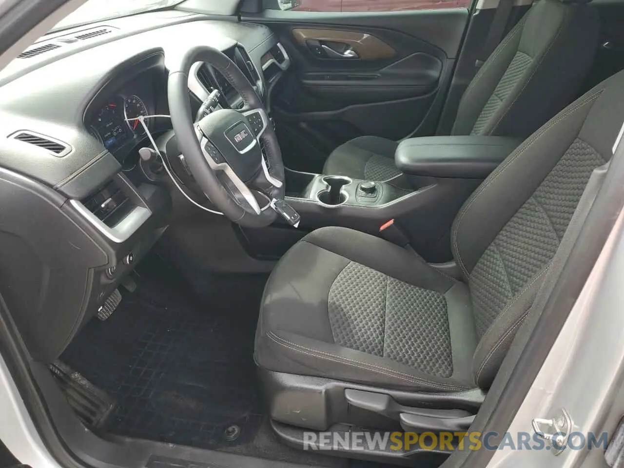 7 Фотография поврежденного автомобиля 3GKALMEV2LL310119 GMC TERRAIN 2020