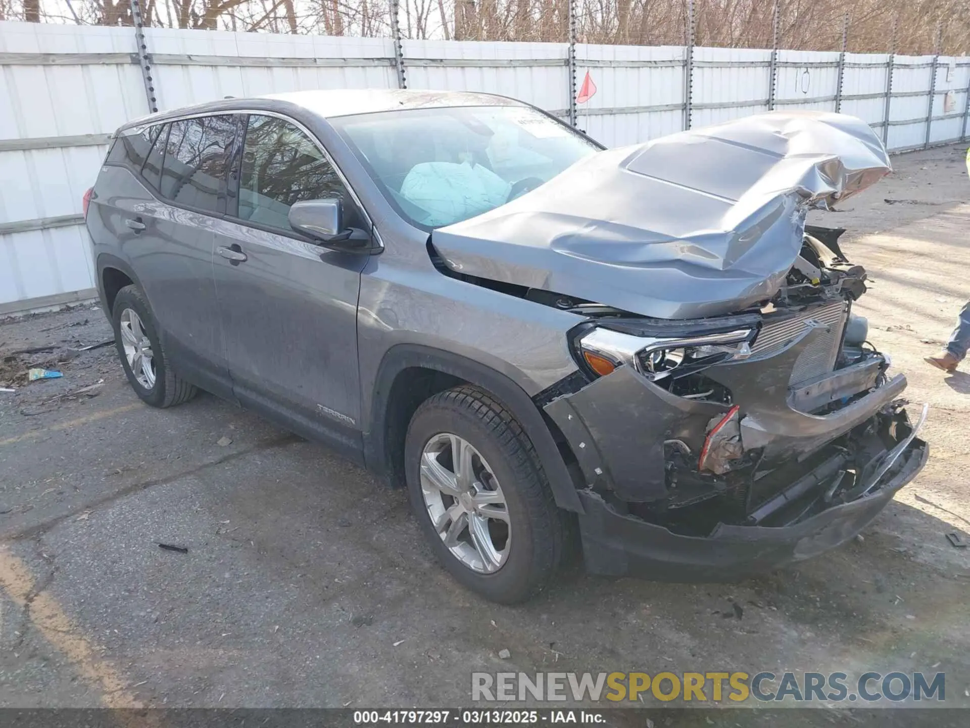 1 Фотография поврежденного автомобиля 3GKALMEV3LL174261 GMC TERRAIN 2020