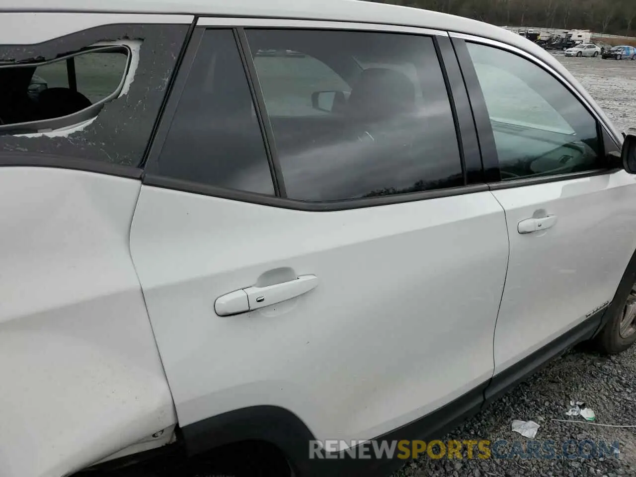 10 Фотография поврежденного автомобиля 3GKALMEV3LL273033 GMC TERRAIN 2020