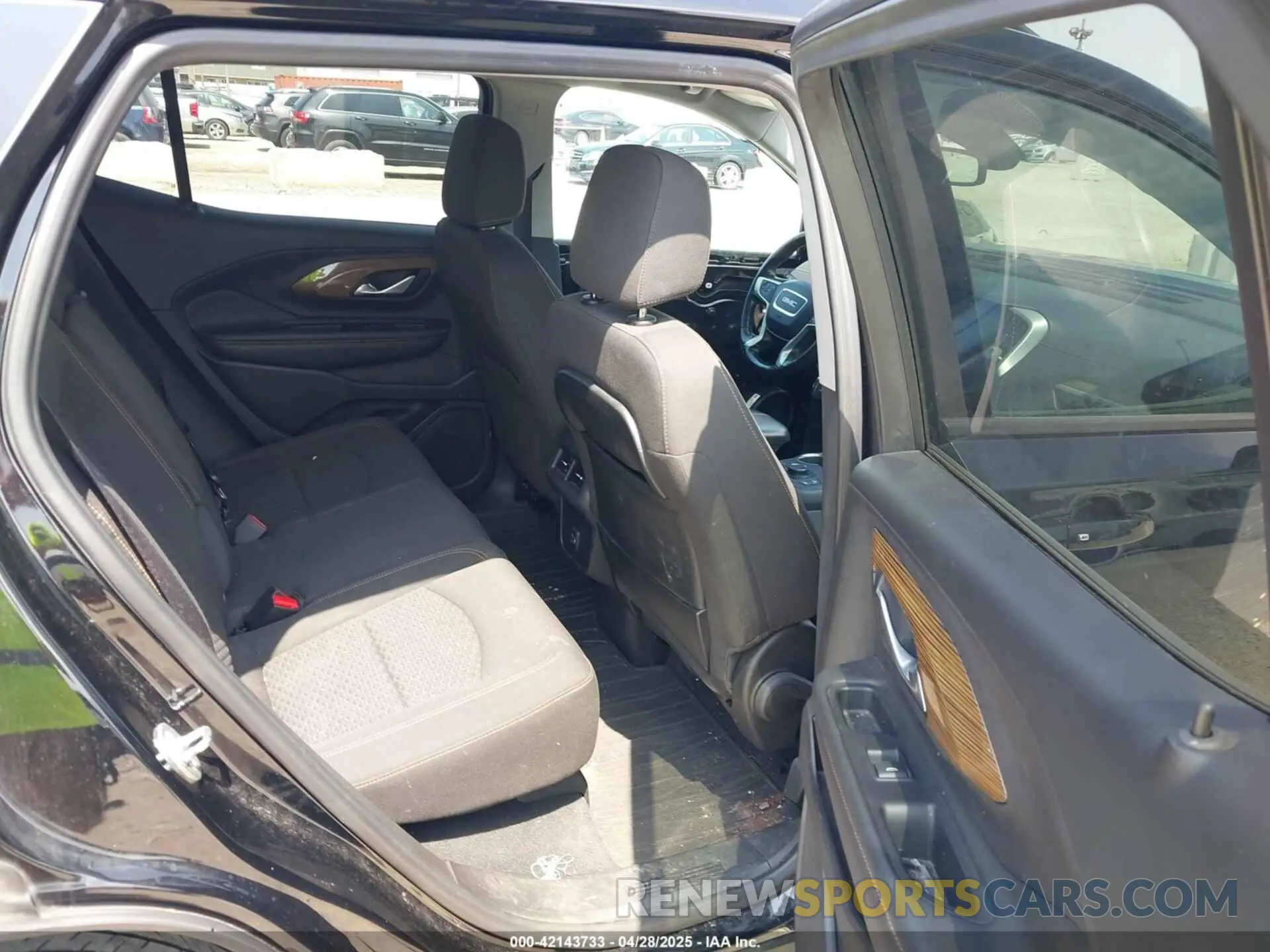 8 Фотография поврежденного автомобиля 3GKALMEV4LL174737 GMC TERRAIN 2020