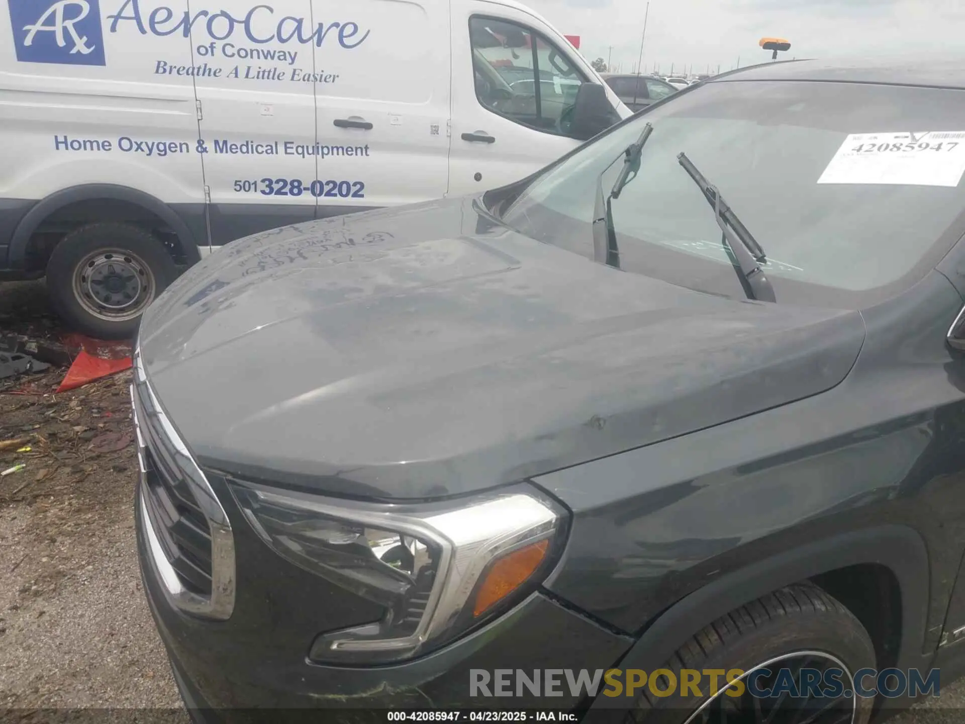 6 Photograph of a damaged car 3GKALMEV5LL195418 GMC TERRAIN 2020
