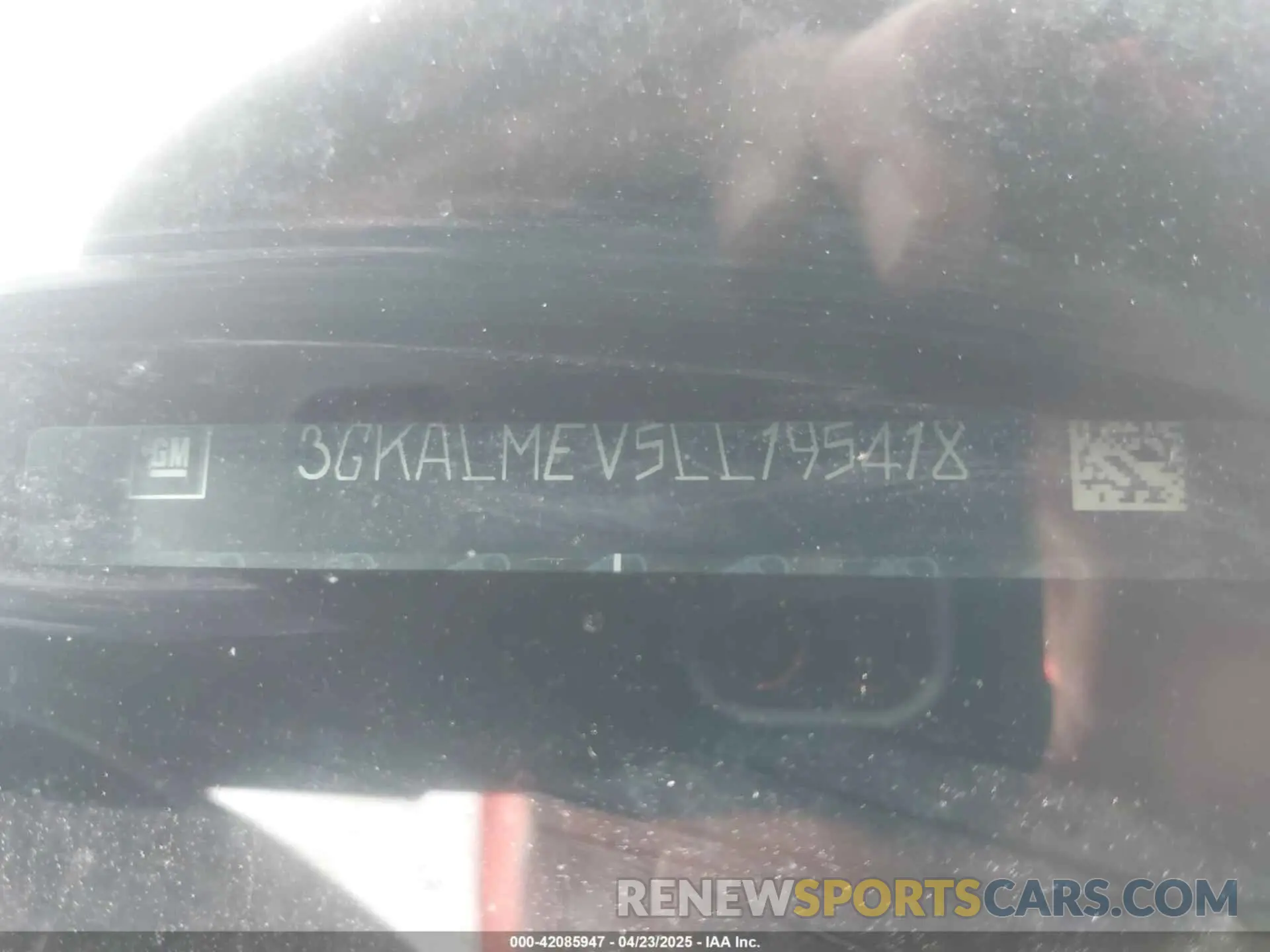 9 Photograph of a damaged car 3GKALMEV5LL195418 GMC TERRAIN 2020