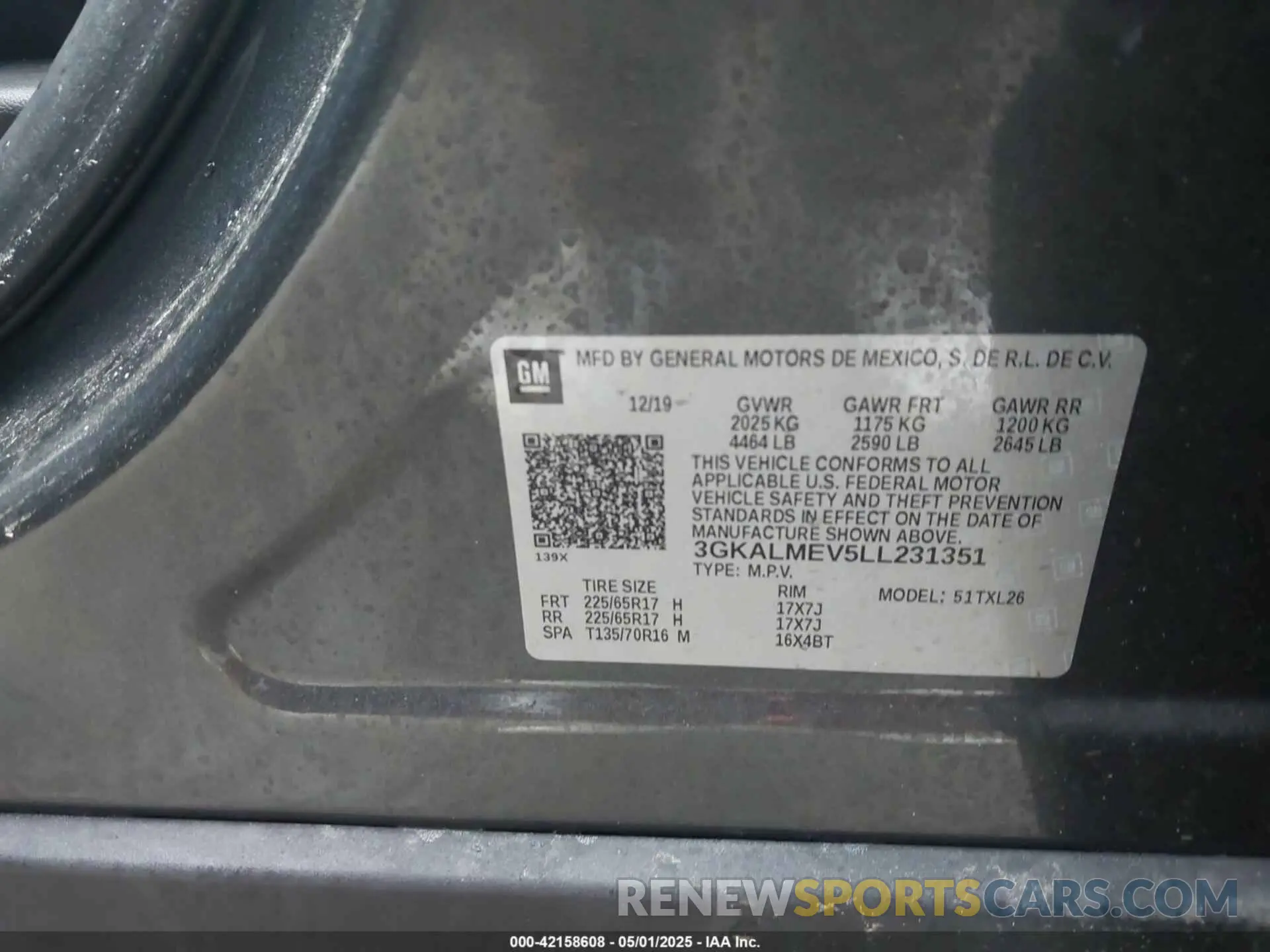 9 Photograph of a damaged car 3GKALMEV5LL231351 GMC TERRAIN 2020