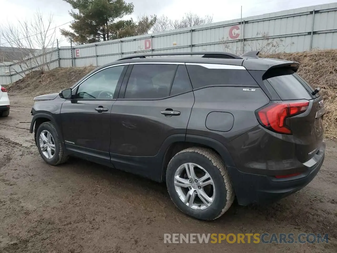 2 Фотография поврежденного автомобиля 3GKALMEV6LL156112 GMC TERRAIN 2020